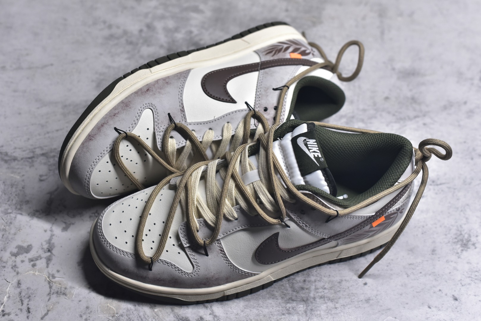 图片[7]-#Nike SB Dunk Low 绑带 周年高端定制 低帮休闲板鞋 HF5441-102 #定制鞋盒 大厂纯原品质出货 超高清洁度 皮料切割干净无任何毛边 细节完美 尺码：40 40.5 41 42 42.5 43 44 44.5 45 9.E5-选品中心