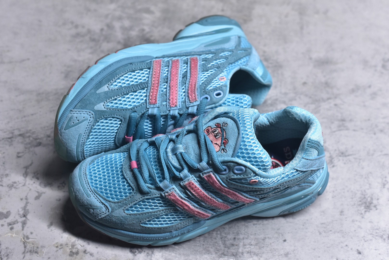 图片[7]-#Unheardof x AD Originals Adistar Cushion 3 舒适百搭防滑耐磨低帮休闲跑步鞋 联名蓝色 JS2973 实拍调校N版已经零色差零失真 百分百还原实物色彩所见即所得 不存在货不对板色差等低级问题 选购参考实物拍摄 不混卖不参货 只用心做好货严格选品 承诺混一赔十 尺码：36 36.5 37.5 38 38.5 39 40 40.5 41 42 42.5 43 44 44.5 45-选品中心