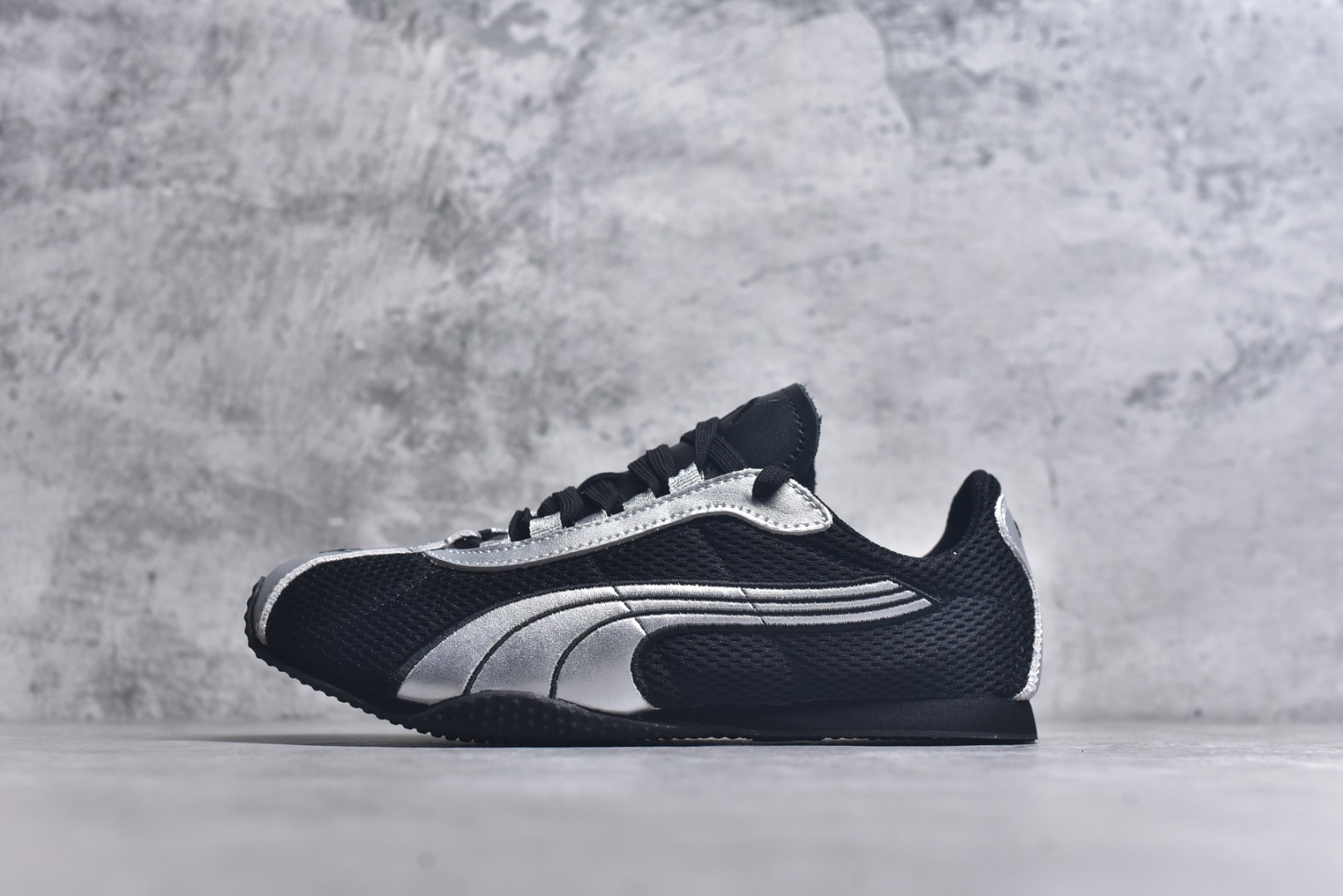 #Puma 彪马 H-Street 透气网面薄底鞋休闲运动鞋 全新订单 私模开发 高端零售专供品质 区别市场货 货号：403692-02 尺码：36 37 37.5 38 38.5 39 40 40.5 41 42 42.5 43 44 44.5 45-选品中心