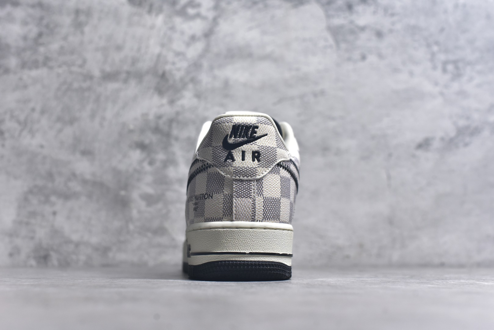 图片[5]-#Nike Air Force 1\’07 Low LV联名 格纹雾灰 空军一号低帮休闲板鞋 SC0601-562 #原楦头原纸板 原装鞋盒 定制五金配件 内置全掌气垫 原厂鞋底 尺码：36 36.5 37.5 38 38.5 39 40 40.5 41 42 42.5 43 44 44.5 45 9.D4-选品中心