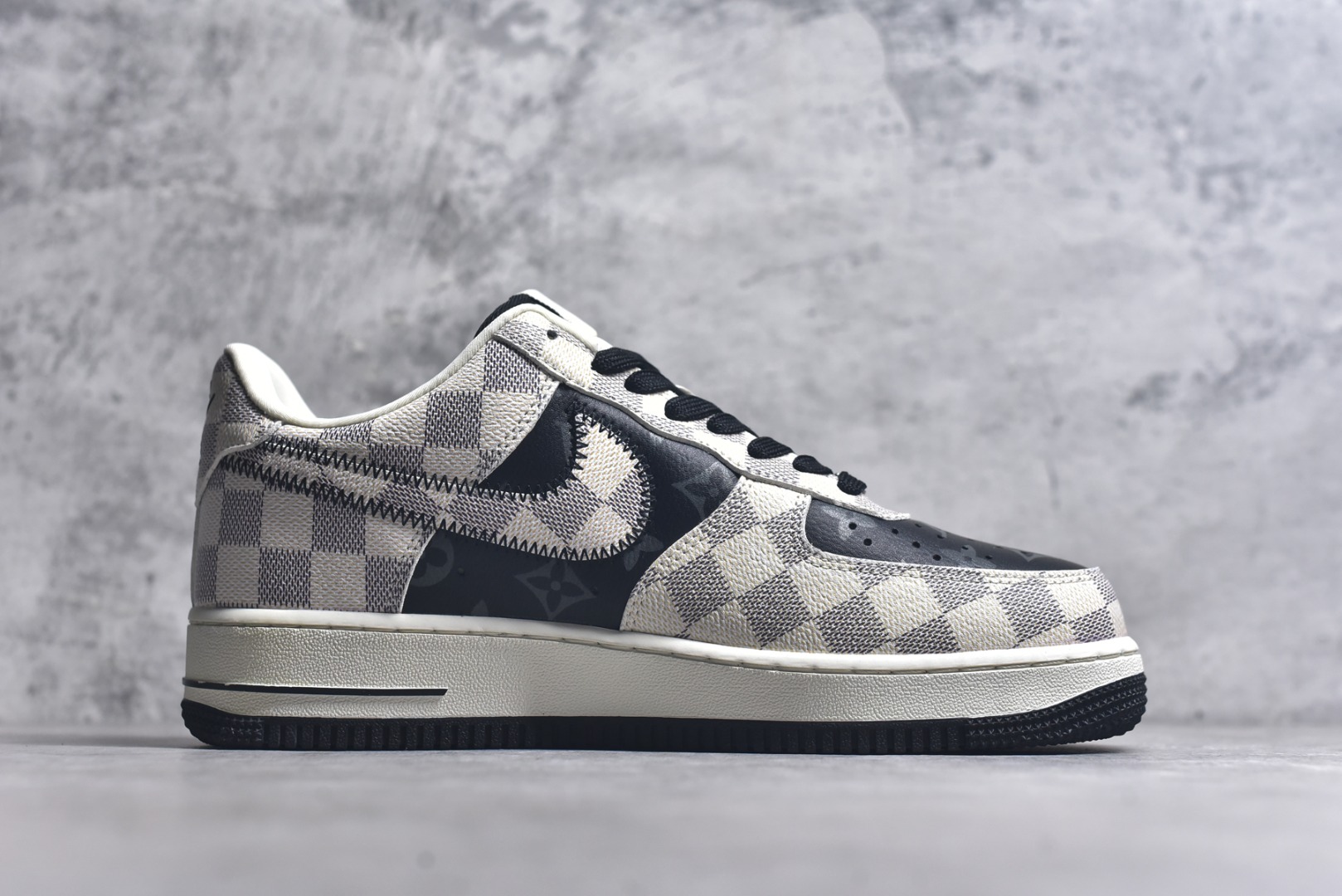 图片[3]-#Nike Air Force 1\’07 Low LV联名 格纹雾灰 空军一号低帮休闲板鞋 SC0601-562 #原楦头原纸板 原装鞋盒 定制五金配件 内置全掌气垫 原厂鞋底 尺码：36 36.5 37.5 38 38.5 39 40 40.5 41 42 42.5 43 44 44.5 45 9.D4-选品中心
