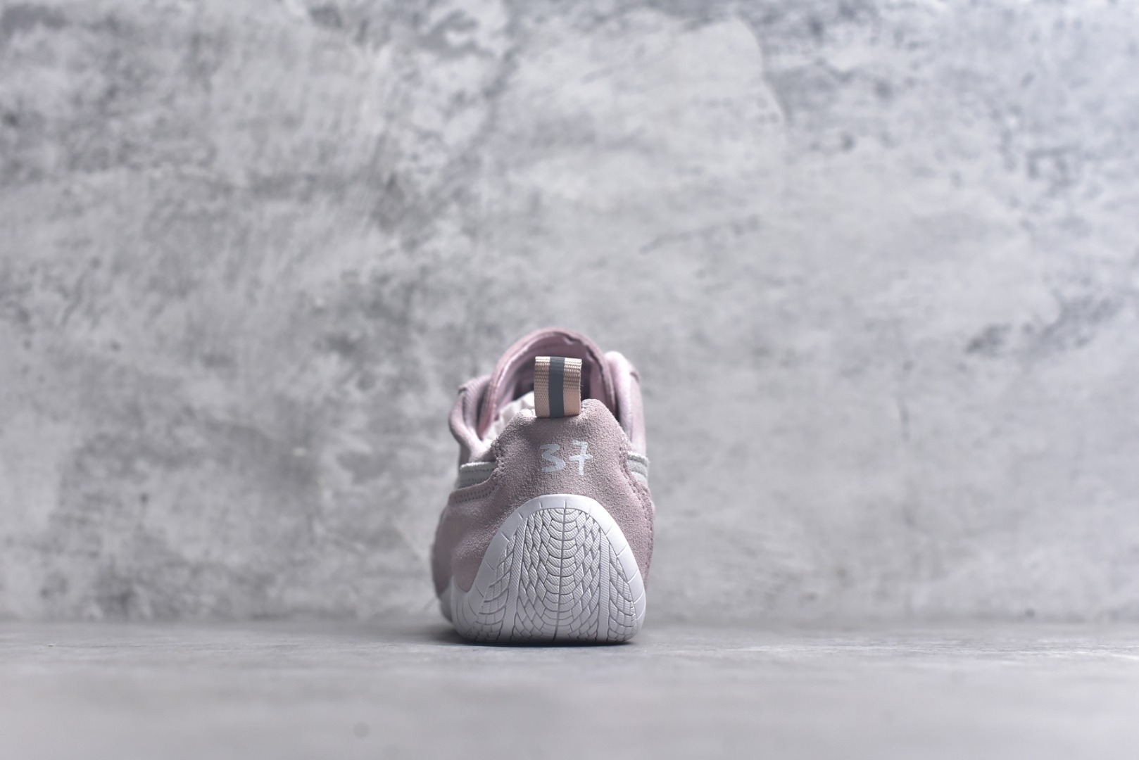 图片[5]-#巴黎联名The Open Product x Puma Speedcat 极速赛车系列彪马低帮生活休闲鞋 原装档案原数据纸版楦型 采用原厂固色翻毛皮鞋面材质 二次成型\’猛帮\’成型工艺 货号：8471461633 尺码：36 37 38 39 40 ⚠️注意️（线头原版预留 剪短不能退换）-选品中心