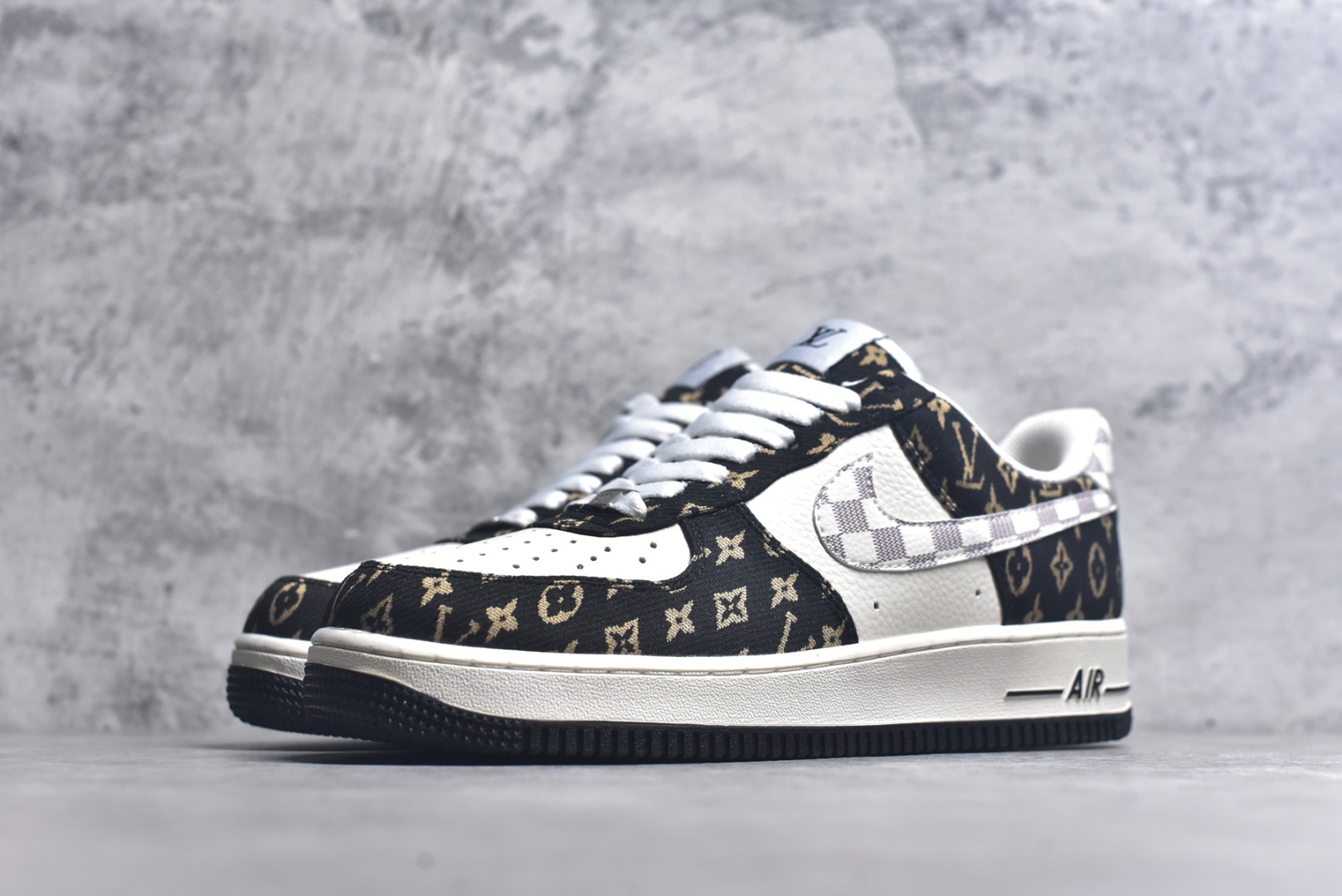 图片[2]-#Nike Air Force 1\’07 Low LV联名 黑金织布 空军一号低帮休闲板鞋 BZ6880-104 #原楦头原纸板 原装鞋盒 原厂鞋底 超高清洁度 细节完美 尺码：36 36.5 37.5 38 38.5 39 40 40.5 41 42 42.5 43 44 44.5 45 9.D4-选品中心