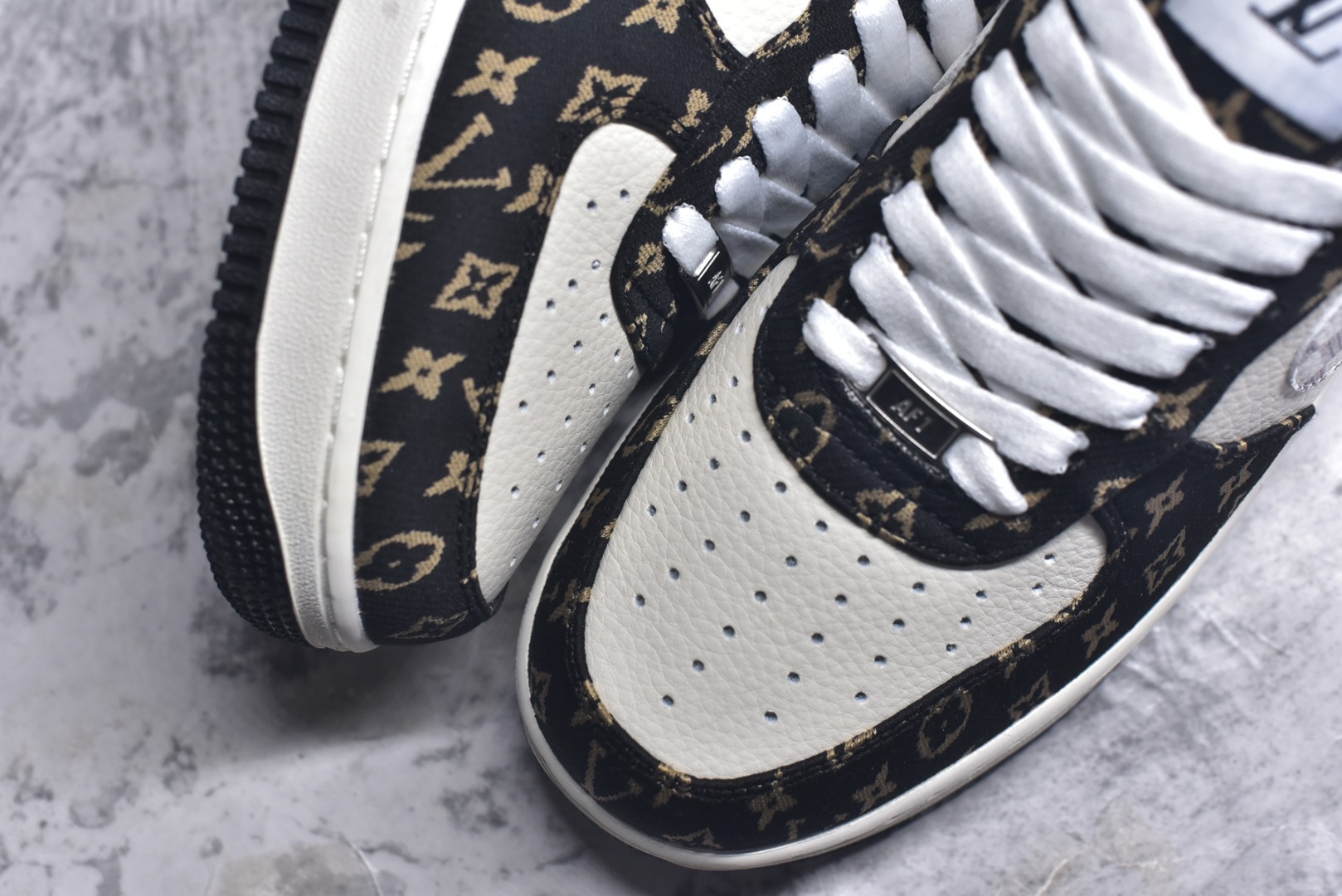 图片[8]-#Nike Air Force 1\’07 Low LV联名 黑金织布 空军一号低帮休闲板鞋 BZ6880-104 #原楦头原纸板 原装鞋盒 原厂鞋底 超高清洁度 细节完美 尺码：36 36.5 37.5 38 38.5 39 40 40.5 41 42 42.5 43 44 44.5 45 9.D4-选品中心