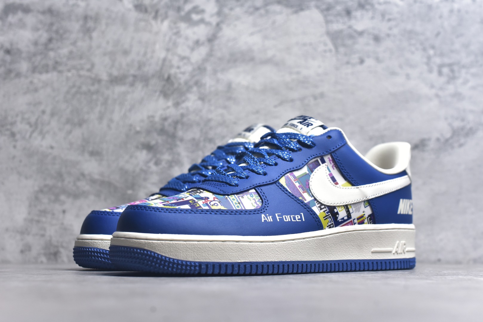 图片[2]-#Nike Air Force 1\’07 Low 耐克联名 双拼蓝白勾 空军一号低帮休闲板鞋 KJ1688-009 #原楦头原纸板 原装鞋盒 定制五金配件 内置全掌气垫 原厂鞋底 尺码：36 36.5 37.5 38 38.5 39 40 40.5 41 42 42.5 43 44 44.5 45 9.D4-选品中心
