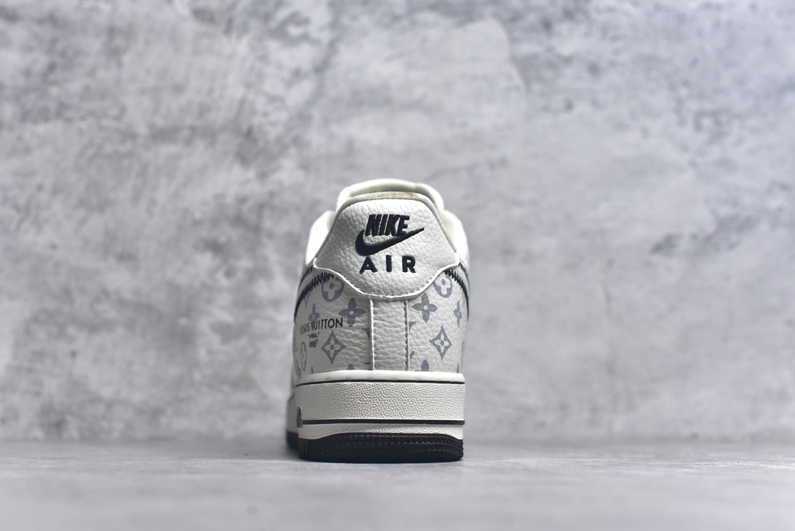 图片[5]-#Nike Air Force 1\’07 Low LV联名 米白黑线 空军一号低帮休闲板鞋 SC0601-557 #原楦头原纸板 原装鞋盒 定制五金配件 内置全掌气垫 原厂鞋底 尺码：36 36.5 37.5 38 38.5 39 40 40.5 41 42 42.5 43 44 44.5 45 9.D4-选品中心