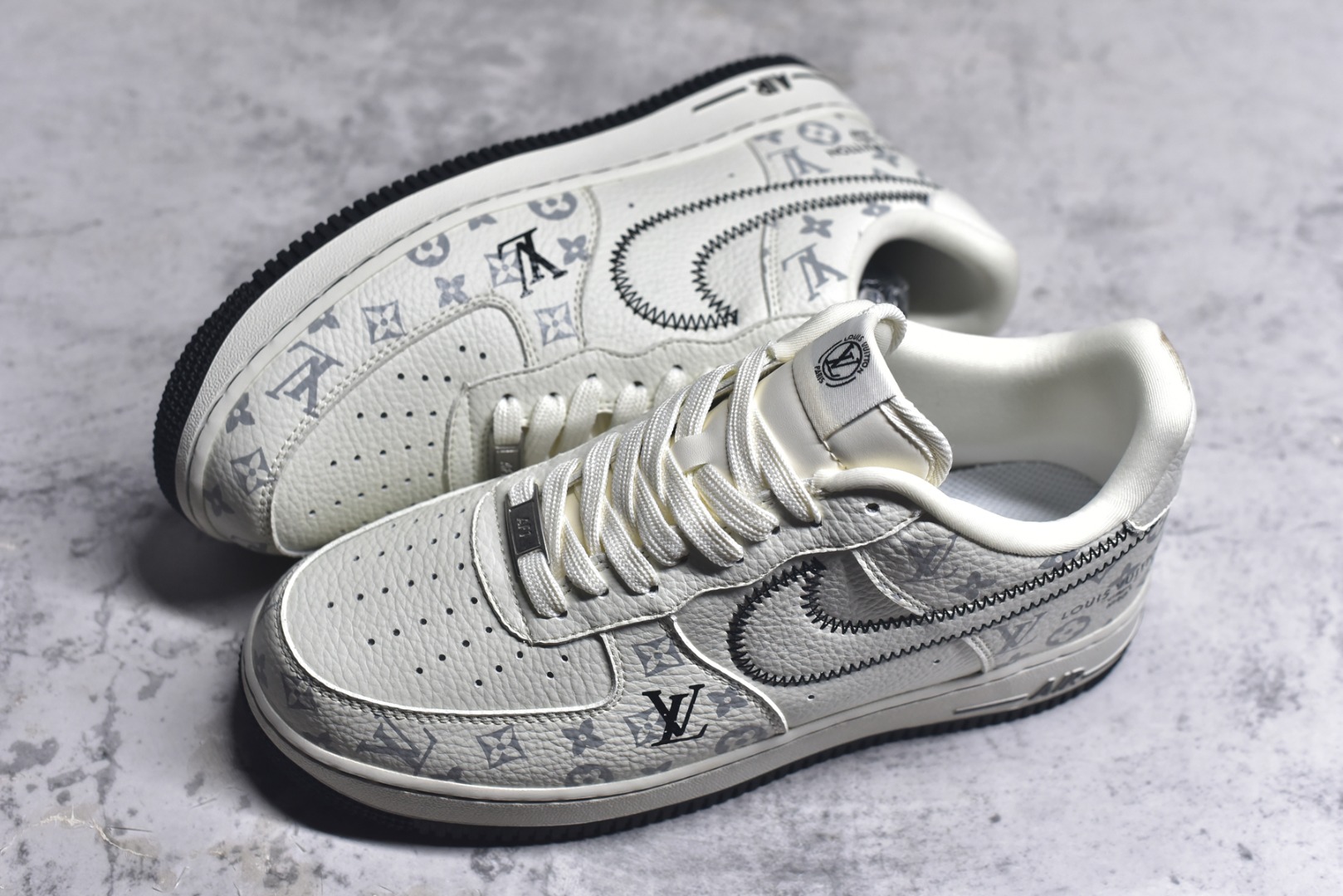 图片[7]-#Nike Air Force 1\’07 Low LV联名 米白黑线 空军一号低帮休闲板鞋 SC0601-557 #原楦头原纸板 原装鞋盒 定制五金配件 内置全掌气垫 原厂鞋底 尺码：36 36.5 37.5 38 38.5 39 40 40.5 41 42 42.5 43 44 44.5 45 9.D4-选品中心
