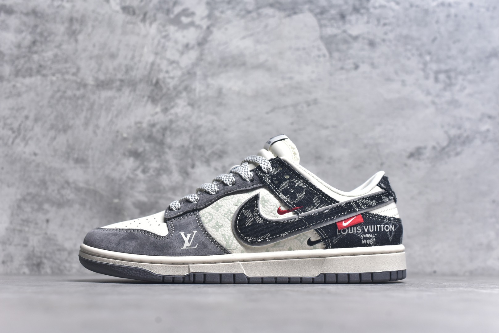 #Nike SB Dunk Low LV联名 猪八黑牛仔 周年高端定制 低帮休闲板鞋 YX5066-387 #定制鞋盒 大厂纯原品质出货 超高清洁度 皮料切割干净无任何毛边 细节完美 尺码：36 36.5 37.5 38 38.5 39 40 40.5 41 42 42.5 43 44 44.5 45 9.E5-选品中心