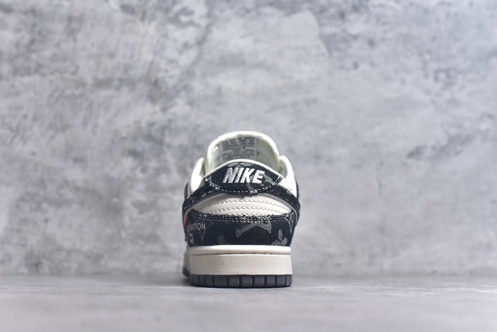 图片[5]-#Nike SB Dunk Low LV联名 猪八黑牛仔 周年高端定制 低帮休闲板鞋 YX5066-387 #定制鞋盒 大厂纯原品质出货 超高清洁度 皮料切割干净无任何毛边 细节完美 尺码：36 36.5 37.5 38 38.5 39 40 40.5 41 42 42.5 43 44 44.5 45 9.E5-选品中心