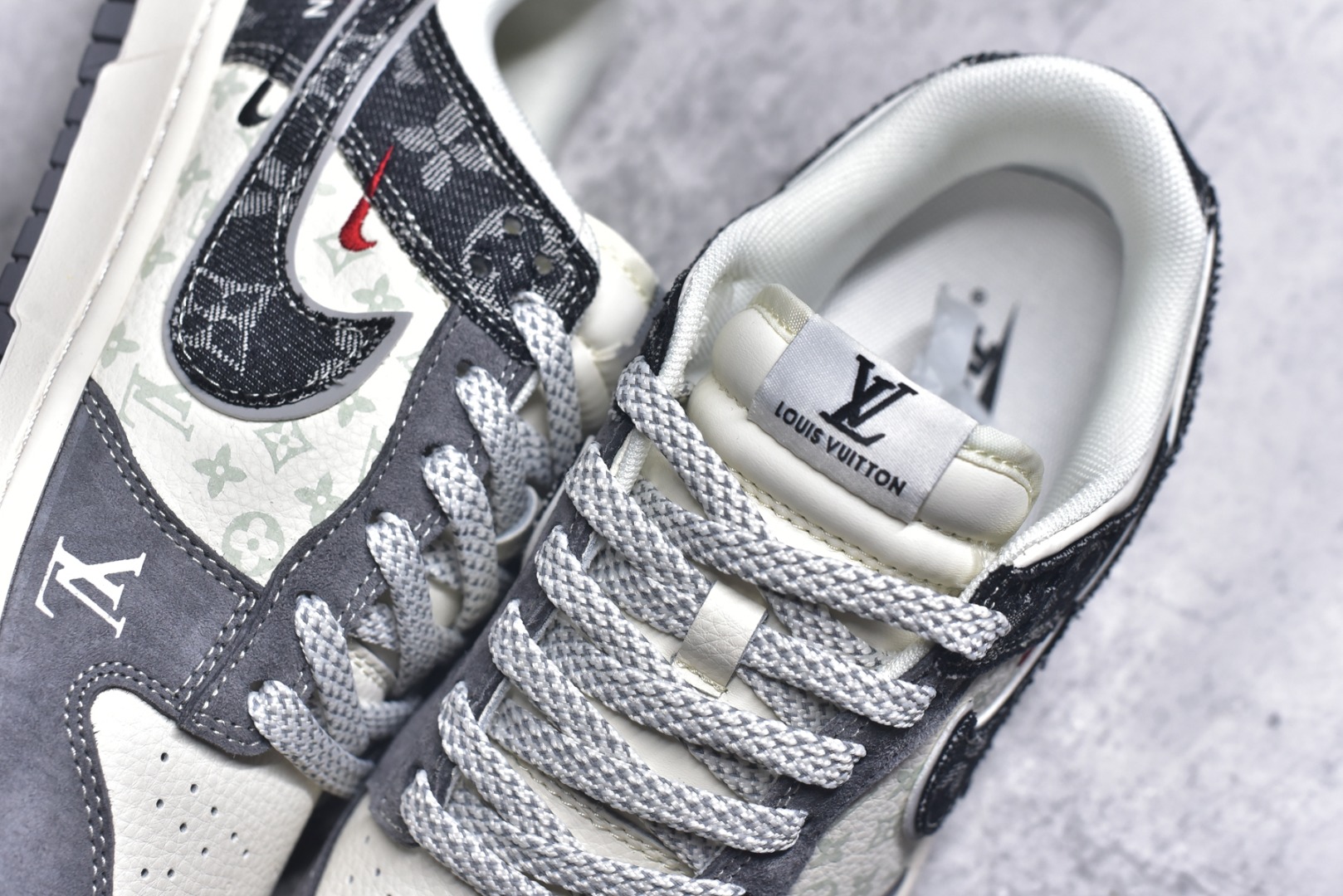 图片[9]-#Nike SB Dunk Low LV联名 猪八黑牛仔 周年高端定制 低帮休闲板鞋 YX5066-387 #定制鞋盒 大厂纯原品质出货 超高清洁度 皮料切割干净无任何毛边 细节完美 尺码：36 36.5 37.5 38 38.5 39 40 40.5 41 42 42.5 43 44 44.5 45 9.E5-选品中心
