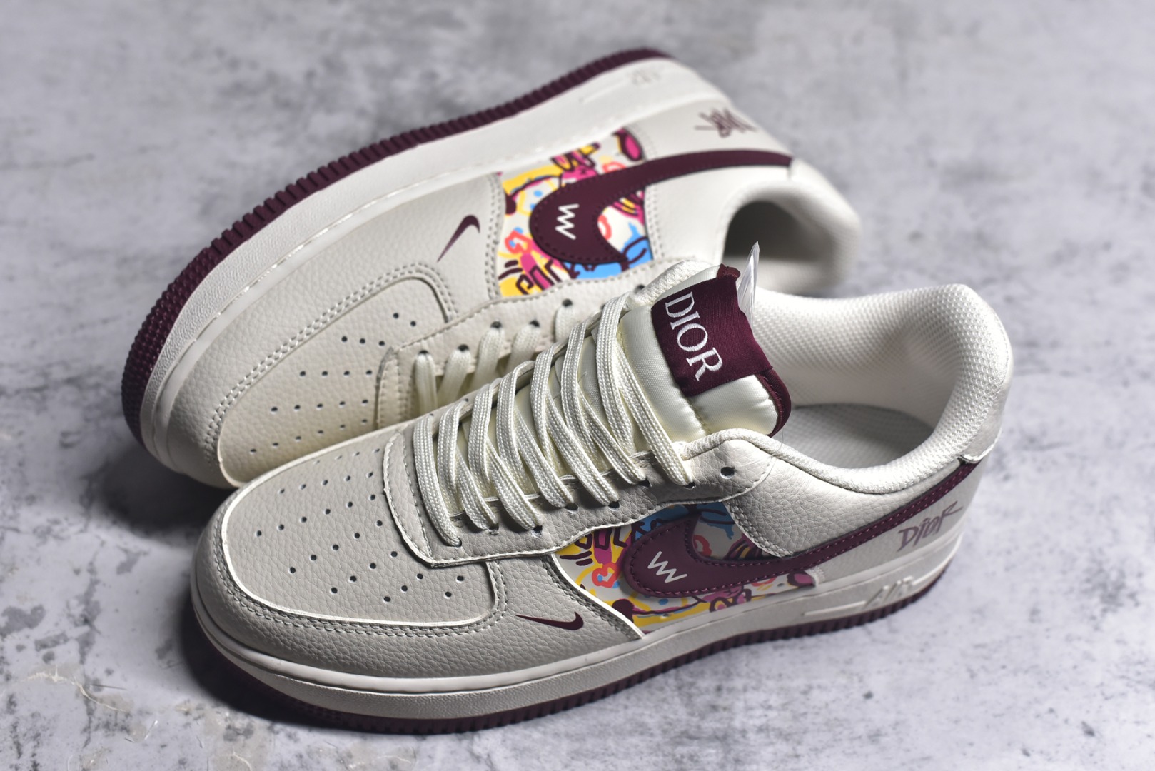 图片[7]-#Nike Air Force 1\’07 Low 迪奥联名 涂鸦米酒红勾 空军一号低帮休闲板鞋 HJ3318-002 #原楦头原纸板 原装鞋盒 定制五金配件 内置全掌气垫 原厂鞋底 尺码：36 36.5 37.5 38 38.5 39 40 40.5 41 42 42.5 43 44 44.5 45 9.D4-选品中心