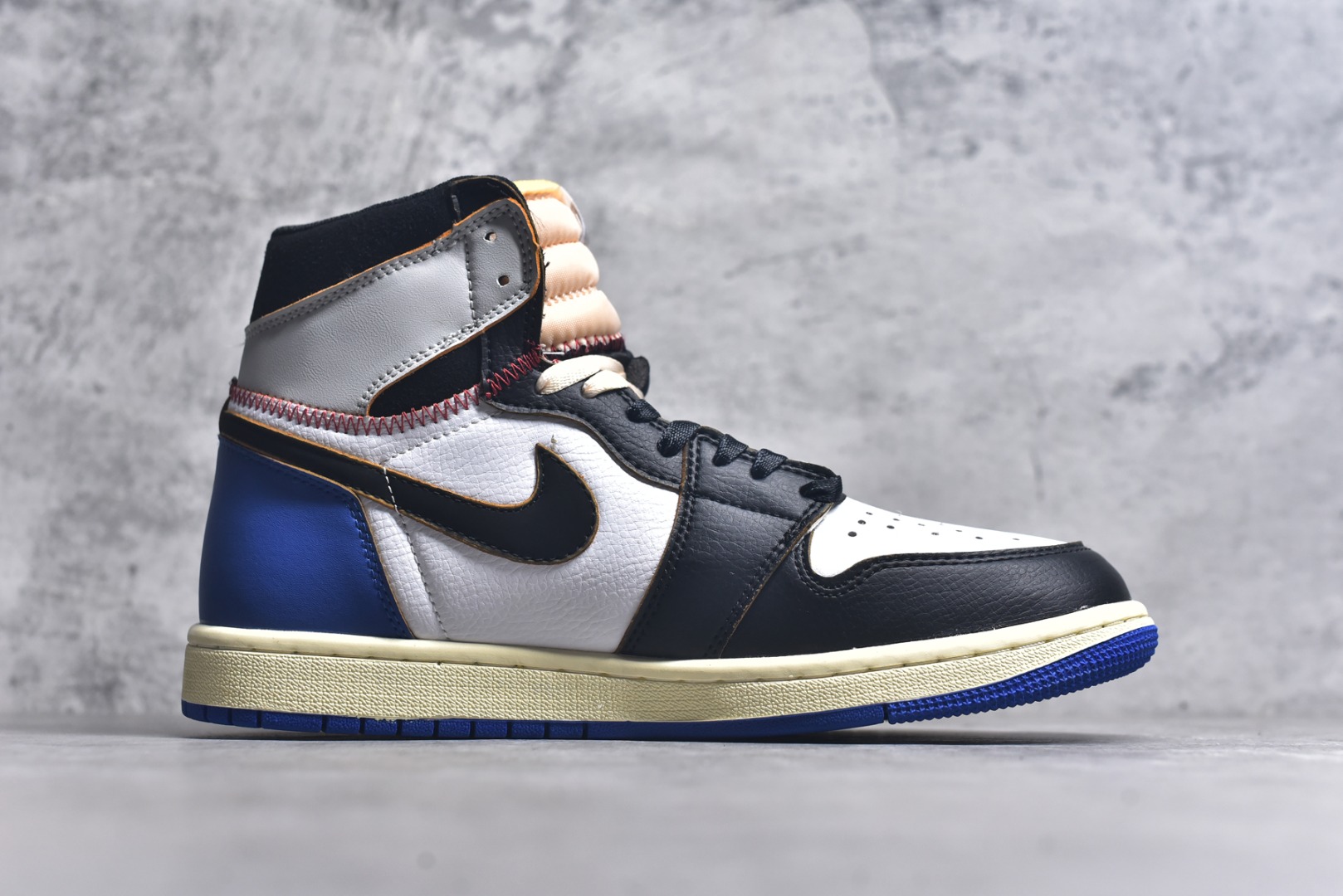 图片[3]-#Union x Air Jordan 1 Retro High高帮aj1 乔丹一代经典复古运动篮球板鞋 大厂福利 全头层皮料 原楦原纸板 细节如图所 尺码： 36 36.5 37.5 38 38.5 39 40 40.5 41 42 42.5 43 44 44.5 45 46 47.5-选品中心