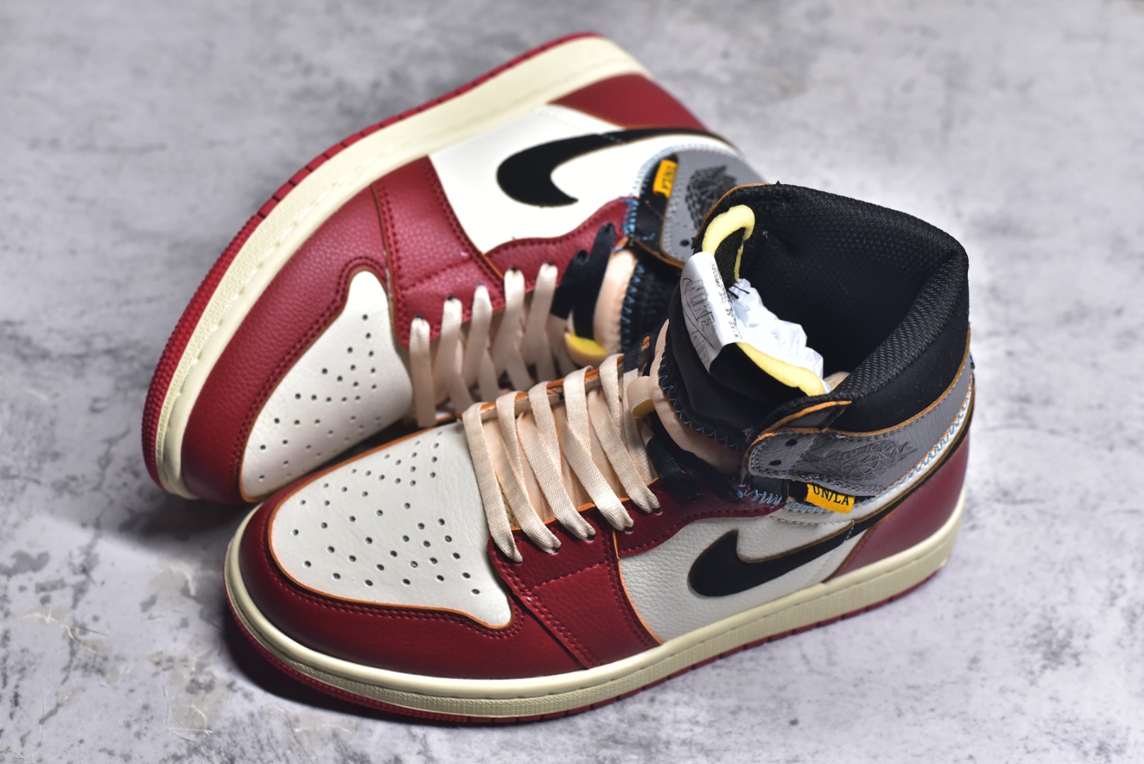 图片[7]-#Union x Air Jordan 1 Retro High高帮aj1 乔丹一代经典复古运动篮球板鞋 大厂福利 全头层皮料 原楦原纸板 细节如图所 尺码： 36 36.5 37.5 38 38.5 39 40 40.5 41 42 42.5 43 44 44.5 45 46 47.5-选品中心