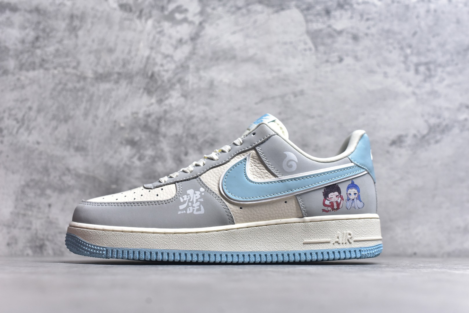 #Nike Air Force 1\'07 Low 哪吒联名 魔丸灵珠 空军一号低帮休闲板鞋 DF0188-047 #原楦头原纸板 原装鞋盒 定制五金配件 内置全掌气垫 原厂鞋底 尺码：36 36.5 37.5 38 38.5 39 40 40.5 41 42 42.5 43 44 44.5 45 9.D4-选品中心