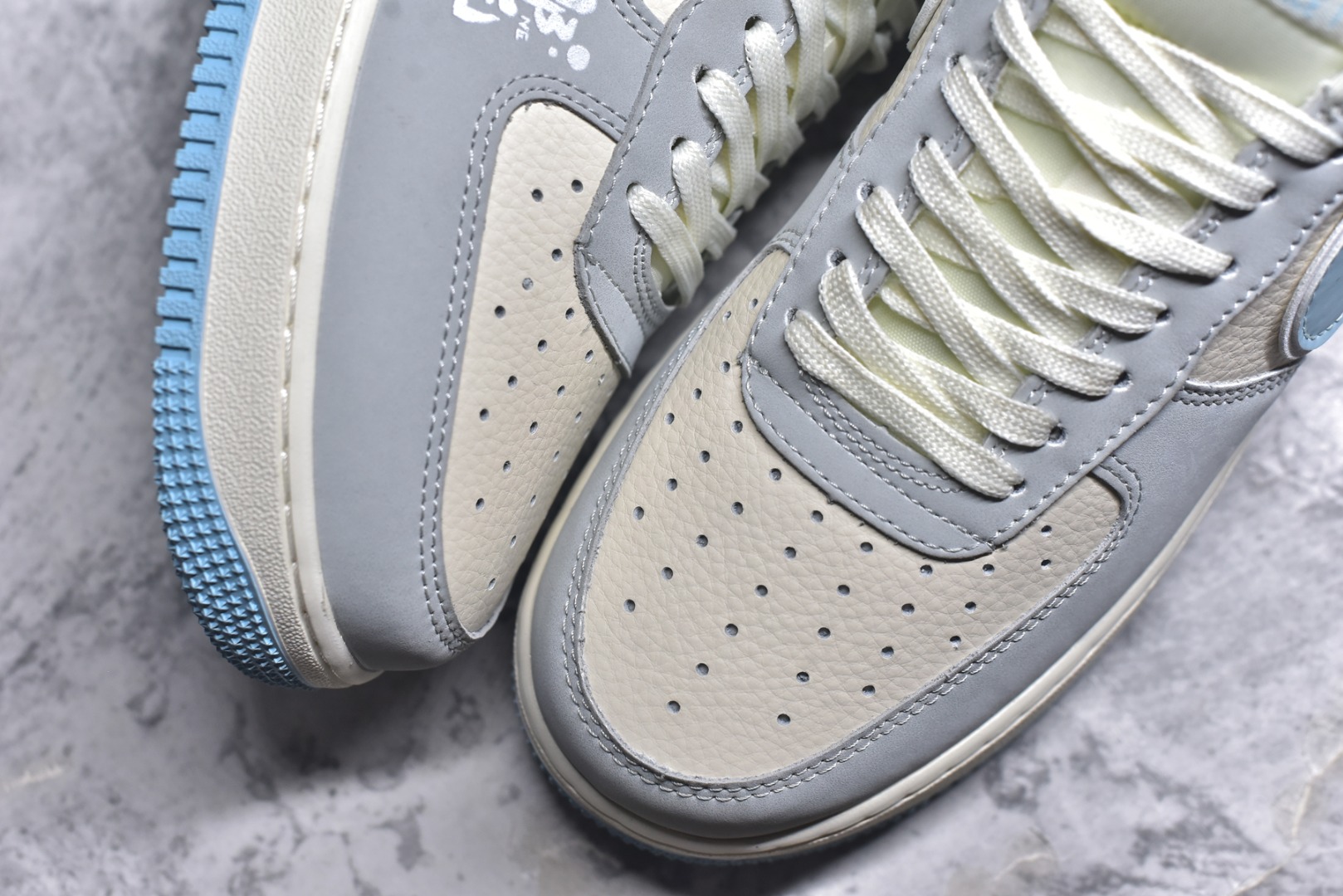 图片[8]-#Nike Air Force 1\’07 Low 哪吒联名 魔丸灵珠 空军一号低帮休闲板鞋 DF0188-047 #原楦头原纸板 原装鞋盒 定制五金配件 内置全掌气垫 原厂鞋底 尺码：36 36.5 37.5 38 38.5 39 40 40.5 41 42 42.5 43 44 44.5 45 9.D4-选品中心