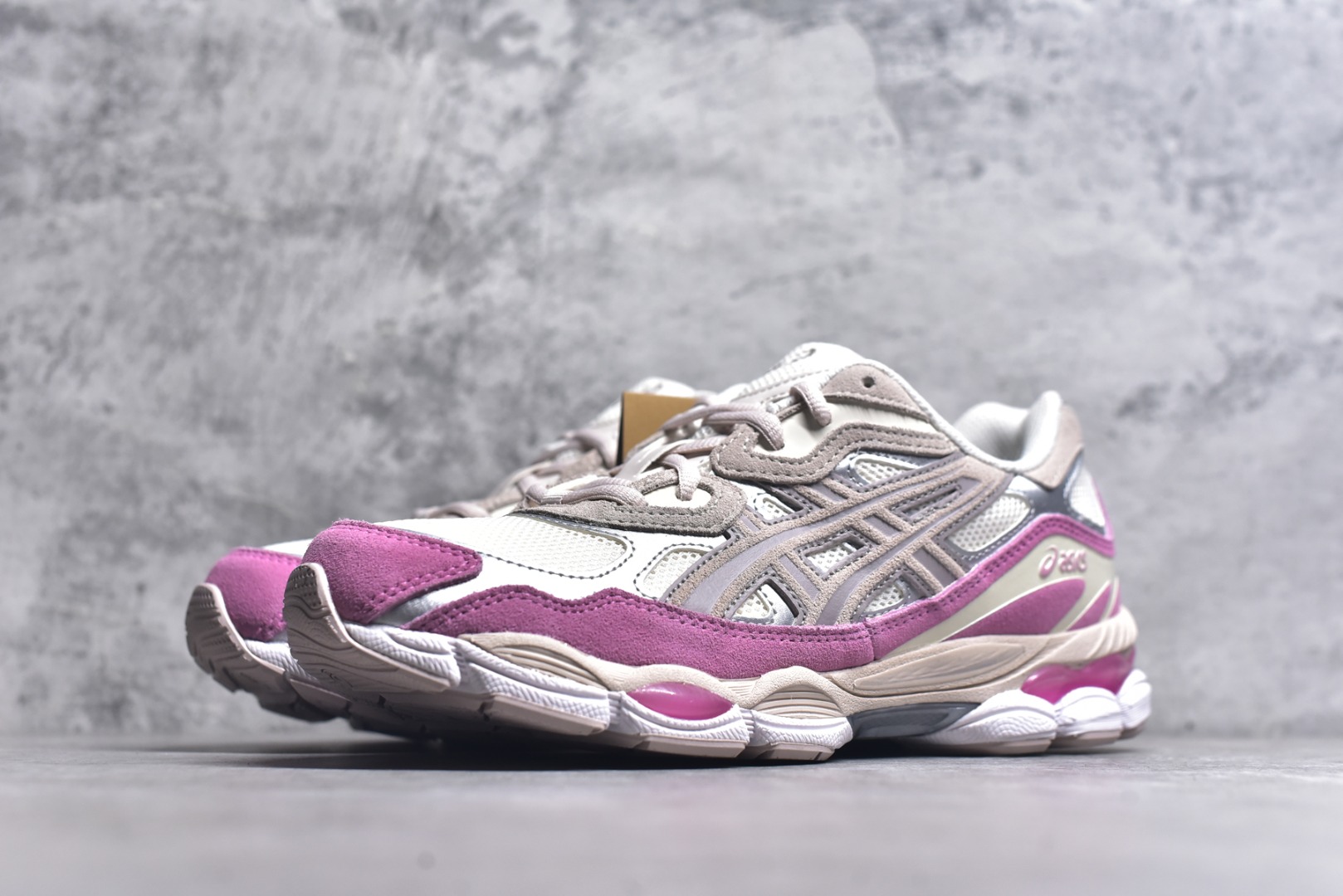 图片[2]-#Asics 亚瑟士 GEL-NYC 低帮运动休闲跑步鞋 1203A383-104 高端零售专供品质 尺码：39 39.5 40 40.5 41.5 42 42.5 43.5 44 44.5 45 46 46.5 47-选品中心