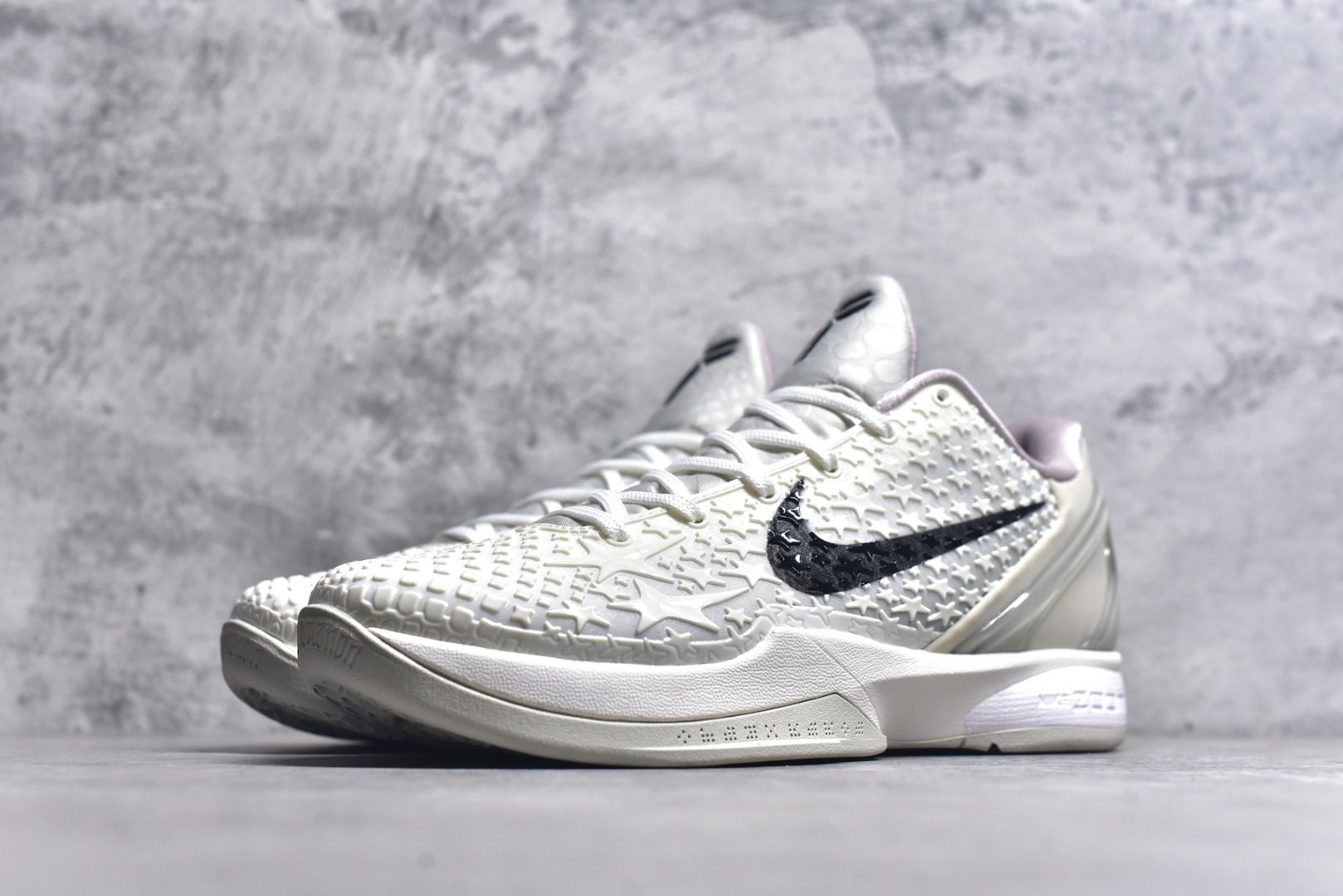 图片[2]-#Nike Kobe 6 Protro 科比6代 All Star 2.0全明星白色 【Star版本】充正版本 完美复刻公司货 前掌超大Zoom Turbo气垫 后掌EVA缓震 真正的原汁原味 还原ZP脚感 全身鞋材卡料色独家定制 唯一正确喷漆工艺Swoosh 正确凹凸蛇鳞工艺 正确鞋面渐变效果 内全置真动飞态线 独立原厂模具 最大尺码达到48.5码 首批不拼图大几率过验 亲测已过 支持各种高强度实战 无需担心 补货周期极长 脚宽建议买大半码 科比系列前掌偏窄 不影响二次销售 支持七天无理由退换 货号： FQ3546 1003633 尺码：40 40.5 41 42 42.5 43 44 44.5 45 45.5 46 47.5 48.5-选品中心