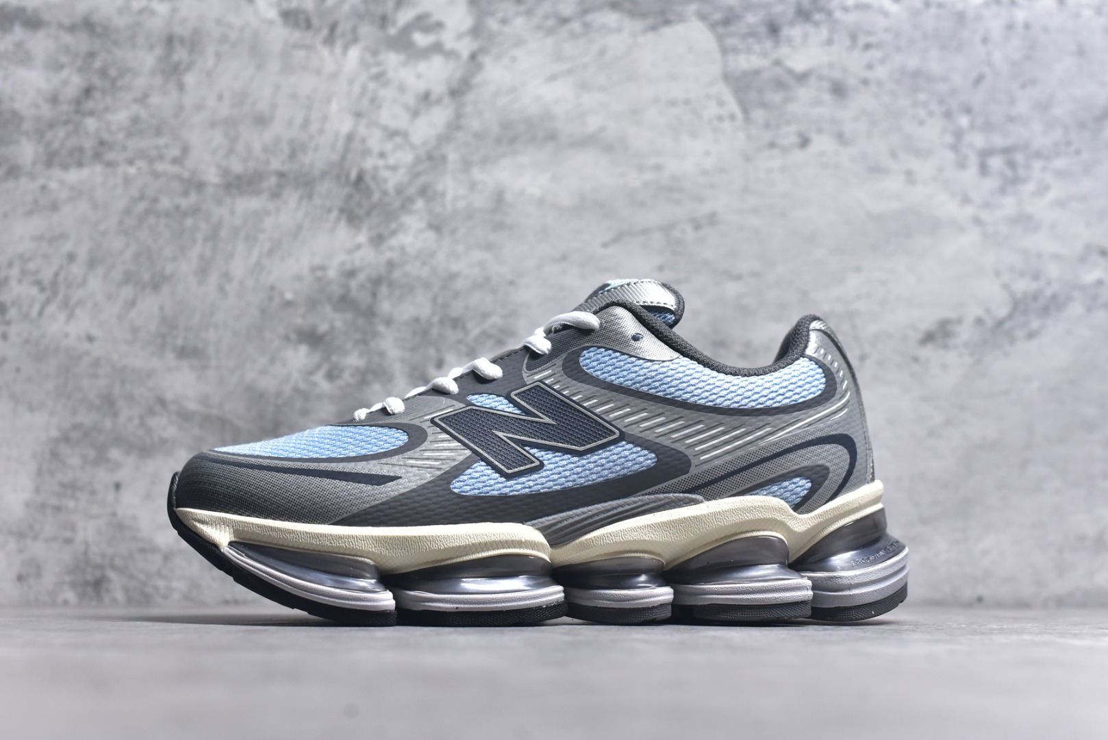 #New Balance 新百伦 网面休闲鞋 U2000BA 新版本出货 尺码：36 37 37.5 38 38.5 39.5 40 40.5 41 42 42.5 43 44 44.5 45 46.5-选品中心