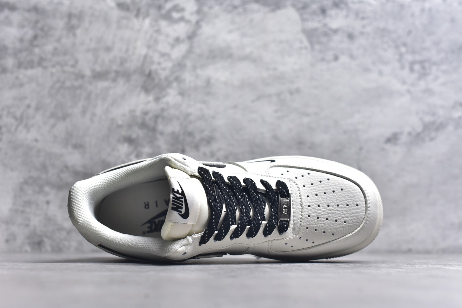 图片[4]-#Nike Air Force 1\’07 Low 联名 米黑边 空军一号低帮休闲板鞋 CS5288-031 #原楦头原纸板 原装鞋盒 定制五金配件 内置全掌气垫 原厂鞋底 尺码：36 36.5 37.5 38 38.5 39 40 40.5 41 42 42.5 43 44 44.5 45 9.D4-选品中心