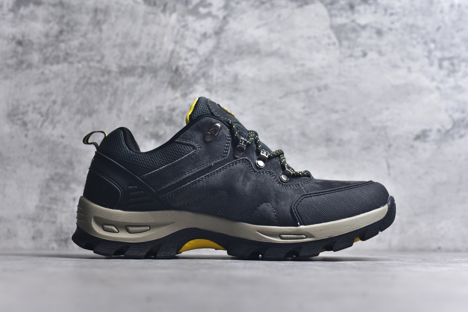 图片[3]-#The North Face/北面/乐斯菲斯 原楦型开发纸版，采用防剐蹭功能网眼布料鞋面材质，双层组合防滑防剐蹭,耐磨橡胶大底❗著名户外品牌The North Face Cedar Mesa 系列低帮系带户外运动鞋 类型：男鞋尺码：39 40 41 42 43 44-选品中心