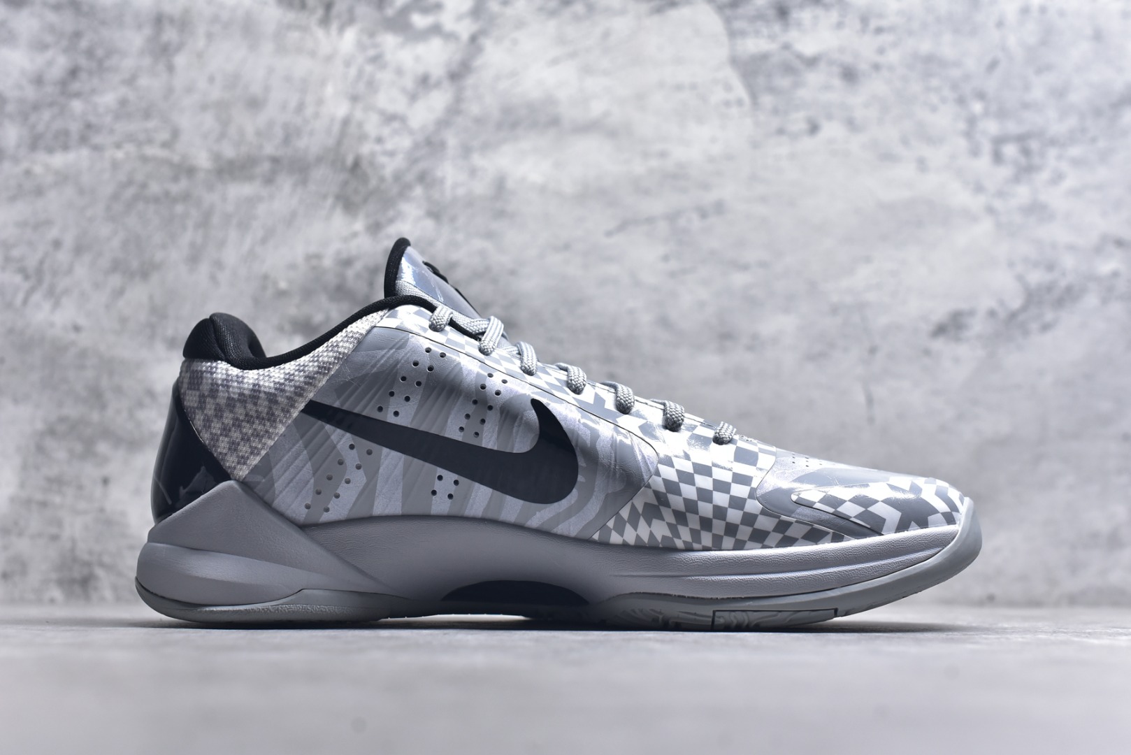 图片[3]-#Nike Zoom Kobe 5 Protro \”Zebra\” 时尚百搭 低帮 实战篮球鞋 白灰斑马 货号 CD4991-003 市场独家版本 鬼佬钟爱的货 国外可以随意操作的东西 尺码：39-47.5 全码出货-选品中心