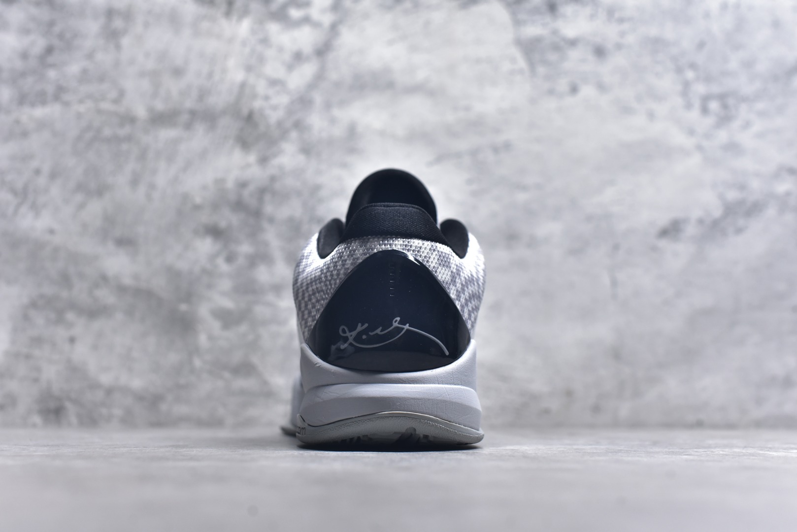 图片[5]-#Nike Zoom Kobe 5 Protro \”Zebra\” 时尚百搭 低帮 实战篮球鞋 白灰斑马 货号 CD4991-003 市场独家版本 鬼佬钟爱的货 国外可以随意操作的东西 尺码：39-47.5 全码出货-选品中心