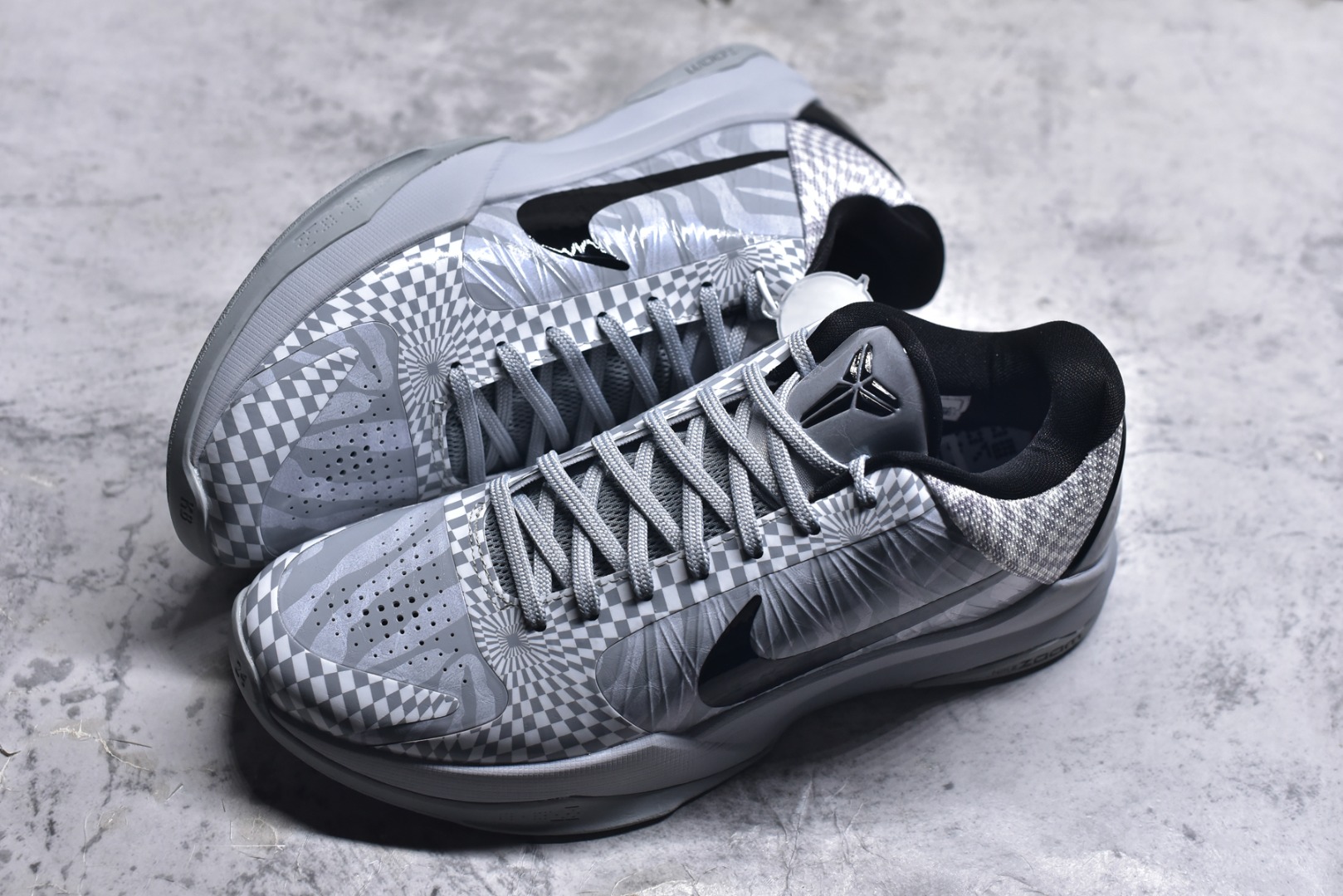 图片[7]-#Nike Zoom Kobe 5 Protro \”Zebra\” 时尚百搭 低帮 实战篮球鞋 白灰斑马 货号 CD4991-003 市场独家版本 鬼佬钟爱的货 国外可以随意操作的东西 尺码：39-47.5 全码出货-选品中心