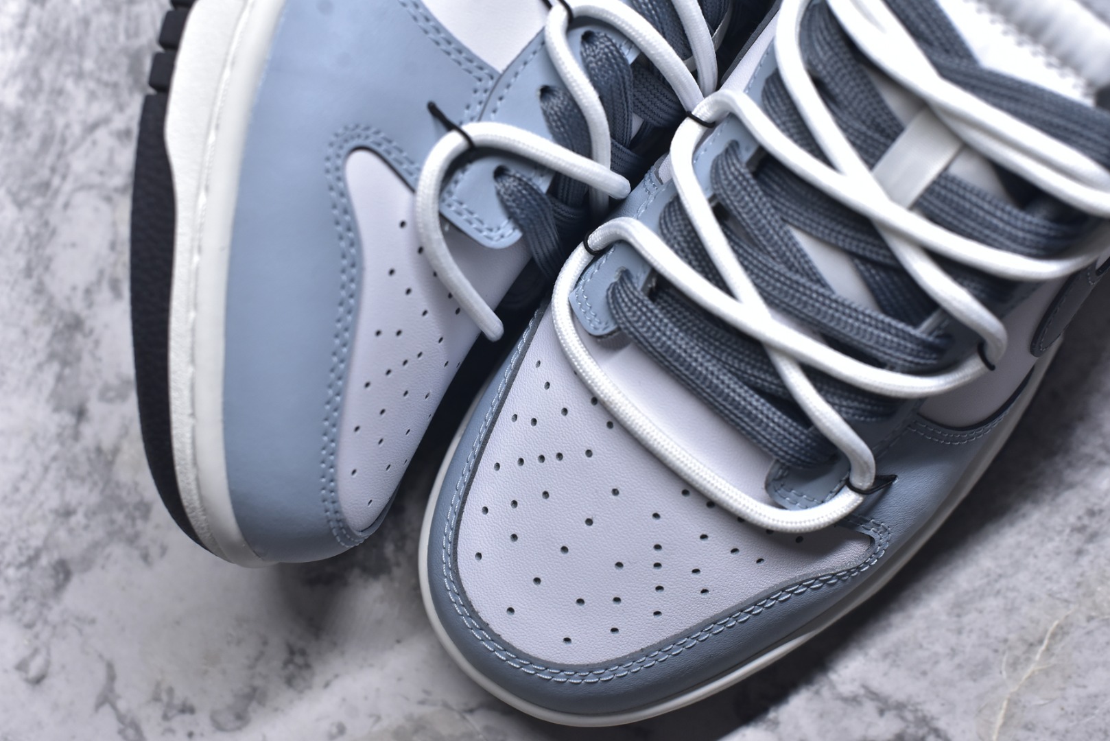 图片[8]-#Nike SB Dunk Low \”Just Do it\” 白蓝绑带 周年高端定制 低帮休闲板鞋 BG0510-058 #定制鞋盒 大厂纯原品质出货 超高清洁度 皮料切割干净无任何毛边 细节完美 尺码：40 40.5 41 42 42.5 43 44 44.5 45 46 9.E5-选品中心