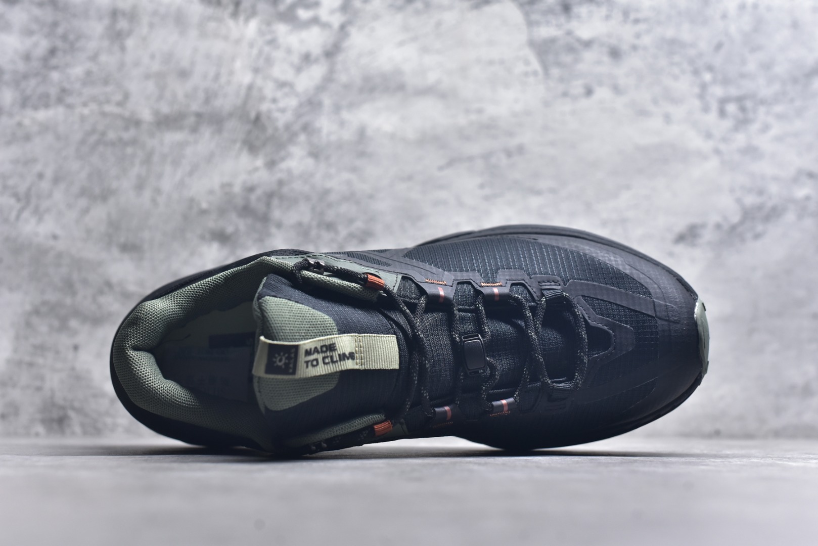 图片[4]-#凯乐石KAILAS山行2GTX运动户外回弹防滑低帮登山徒步鞋 专为越野跑山设计的跑山鞋 鞋面采用FILTERTEC防水透气技术，防水指数高达8000mm H₂O 运用耐磨防砂网布，能防止沙石进入鞋内，同时具备良好的透气性，可让脚部保持干爽。鞋底载Vibram防滑耐磨大底，有出色的抓地力，仿鲨齿纹路设计，能应对各种复杂路面；鞋底还能提供良好的稳定性和支撑力，减少脚部疲劳。尺码：40-45-选品中心