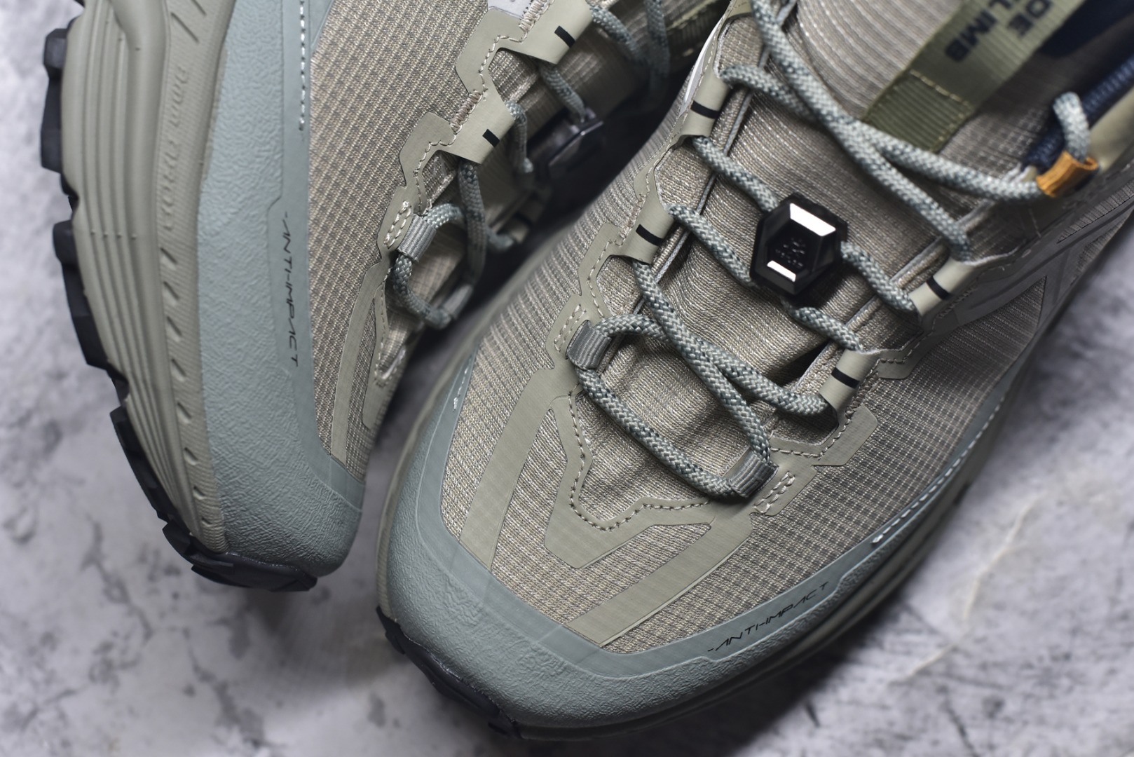 图片[8]-#凯乐石KAILAS山行2GTX运动户外回弹防滑低帮登山徒步鞋 专为越野跑山设计的跑山鞋 鞋面采用FILTERTEC防水透气技术，防水指数高达8000mm H₂O 运用耐磨防砂网布，能防止沙石进入鞋内，同时具备良好的透气性，可让脚部保持干爽。鞋底载Vibram防滑耐磨大底，有出色的抓地力，仿鲨齿纹路设计，能应对各种复杂路面；鞋底还能提供良好的稳定性和支撑力，减少脚部疲劳。尺码：40-45-选品中心