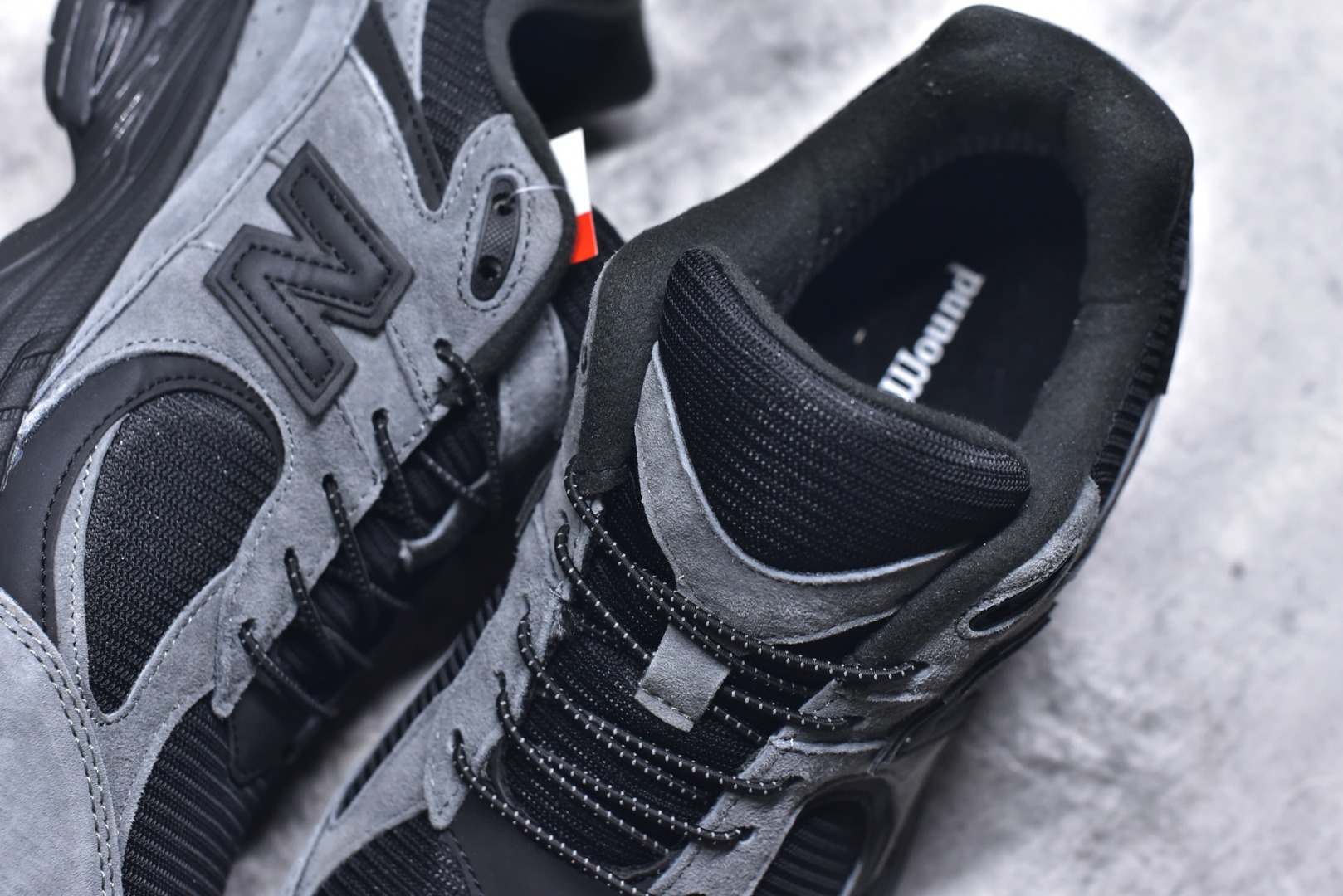 图片[9]-#New Balance NB2002系列 男女休闲慢跑鞋 必备的时髦单品之一 最新出的2002R系列 这款延续了经典科技 升级版N-ERGY缓震物料机能与材质上脚太舒适了 鞋面的柔软麂皮搭配尼龙网布 特别透气而且还复古感 不管是搭配牛仔裤还工装裤都是百搭！小红书众多博主上脚推荐！实拍调校N版已经零色差零失真 百分百还原实物色彩所见即所得 不存在货不对板色差等低级问题 选购参考实物拍摄 不混卖不参货 只用心做好货严格选品 承诺混一赔十 尺码：36 36.5 37 37.5 38 38.5 39.5 40 40.5 41.5 42 42.5 43 44 45-选品中心