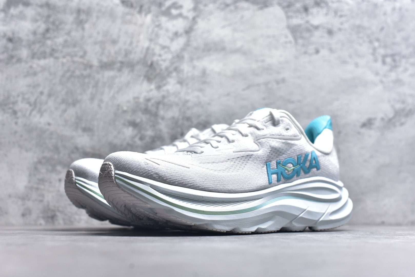 图片[2]-#Hoka One One Clifton 10 低帮厚底轻量户外运动鞋 1162031 原装轻量化材料超轻量大底 正确中底布 区别市面通货 尺码：36 36.5 37 38 38.5 39 40 40.5 41 42 42.5 43 44 44.5 45-选品中心
