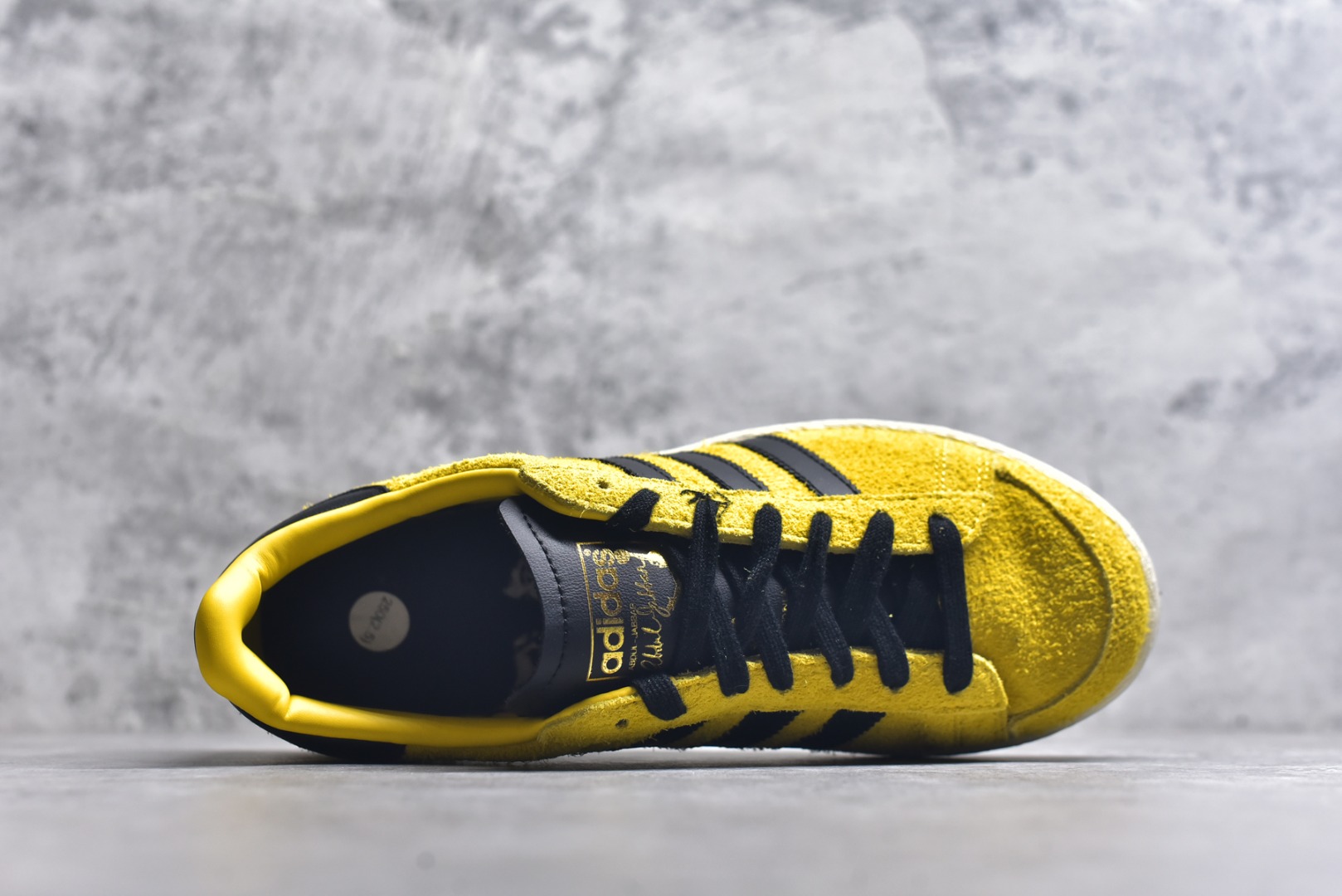 图片[4]-#Bruce Lee x AD 阿迪 联名款低帮休闲板鞋 JR1597 头部一线大厂出品 高端外贸零售专供品质 尺码：36 36.5 37 38 38.5 39 40 40.5 41 42 42.5 43 44 44.5 45-选品中心