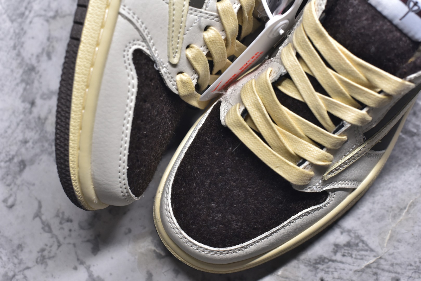 图片[8]-#Nike Air Jordan 1 Low 定制配色 拉布布系列 定制AJ联名-高端定制 低帮复古文化板鞋 #定制鞋盒 大厂纯原品质出货 超高清洁度 皮料切割干净无任何毛边 细节完美 货号：XS2024 070 尺码：36 36.5 37.5 38 38.5 39 40 40.5 41 42 42.5 43 44 44.5 45-选品中心