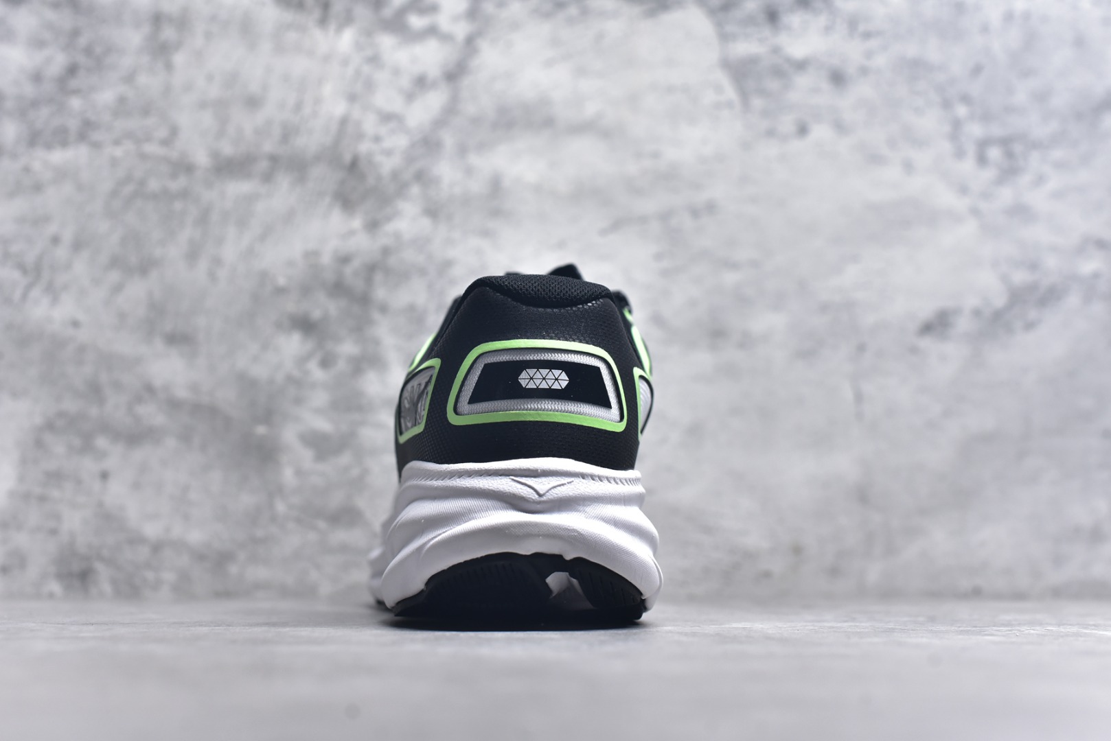 图片[5]-#HOKA ONE ONE CLIFTON ONE 9 黑白绿！货号：1155370-BWHT 尺码：36 36.5 37 38.5 39 40 40.5 41 42 42.5 43 44 44.5 45-选品中心