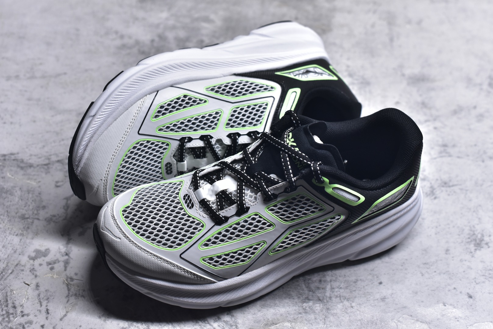 图片[7]-#HOKA ONE ONE CLIFTON ONE 9 黑白绿！货号：1155370-BWHT 尺码：36 36.5 37 38.5 39 40 40.5 41 42 42.5 43 44 44.5 45-选品中心