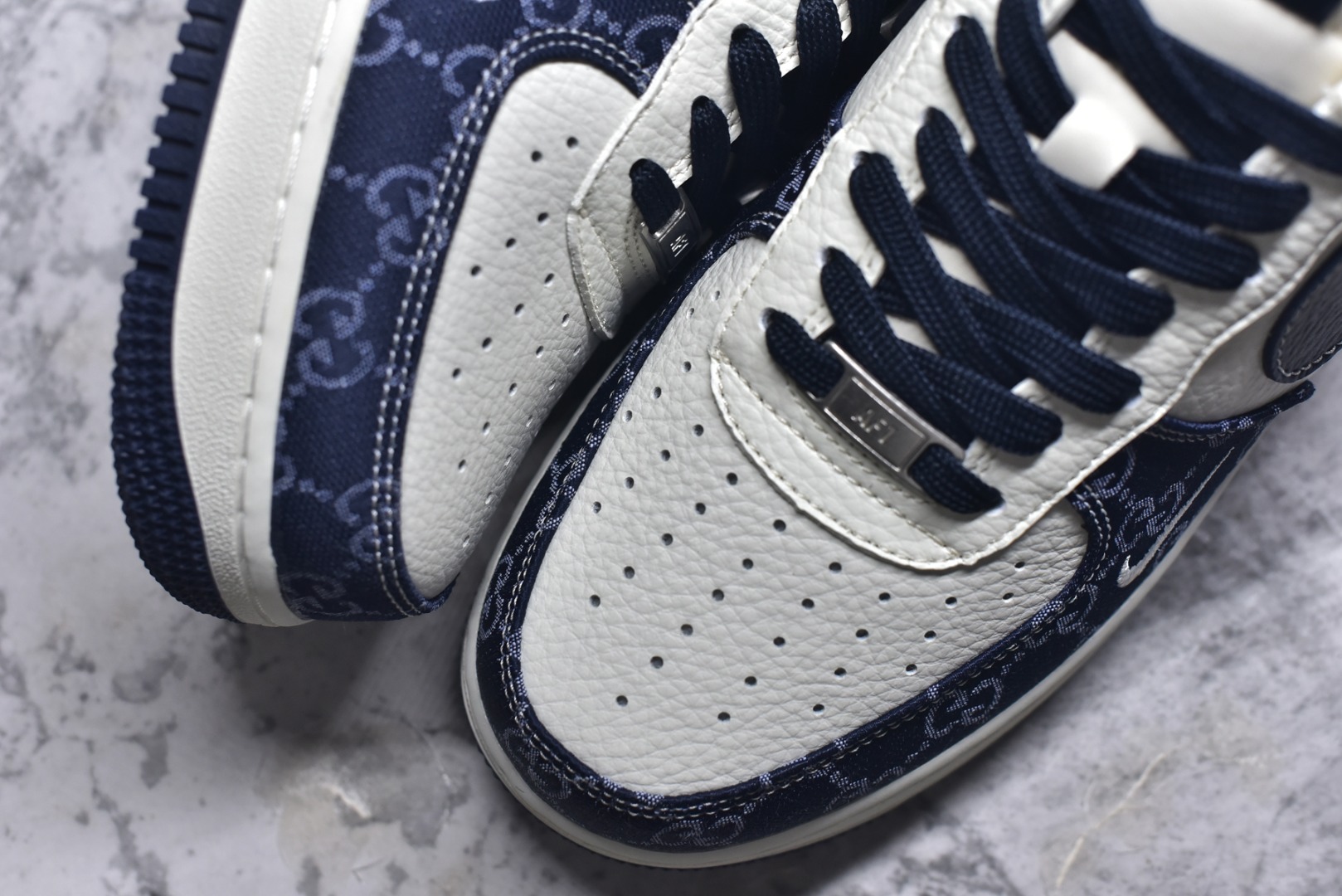 图片[8]-#Nike Air Force 1\’07 Low 古驰联名 藏蓝牛仔 空军一号低帮休闲板鞋 SC0601-568 #原楦头原纸板 原装鞋盒 原厂鞋底 超高清洁度 细节完美 尺码：36 36.5 37.5 38 38.5 39 40 40.5 41 42 42.5 43 44 44.5 45 9.D4-选品中心