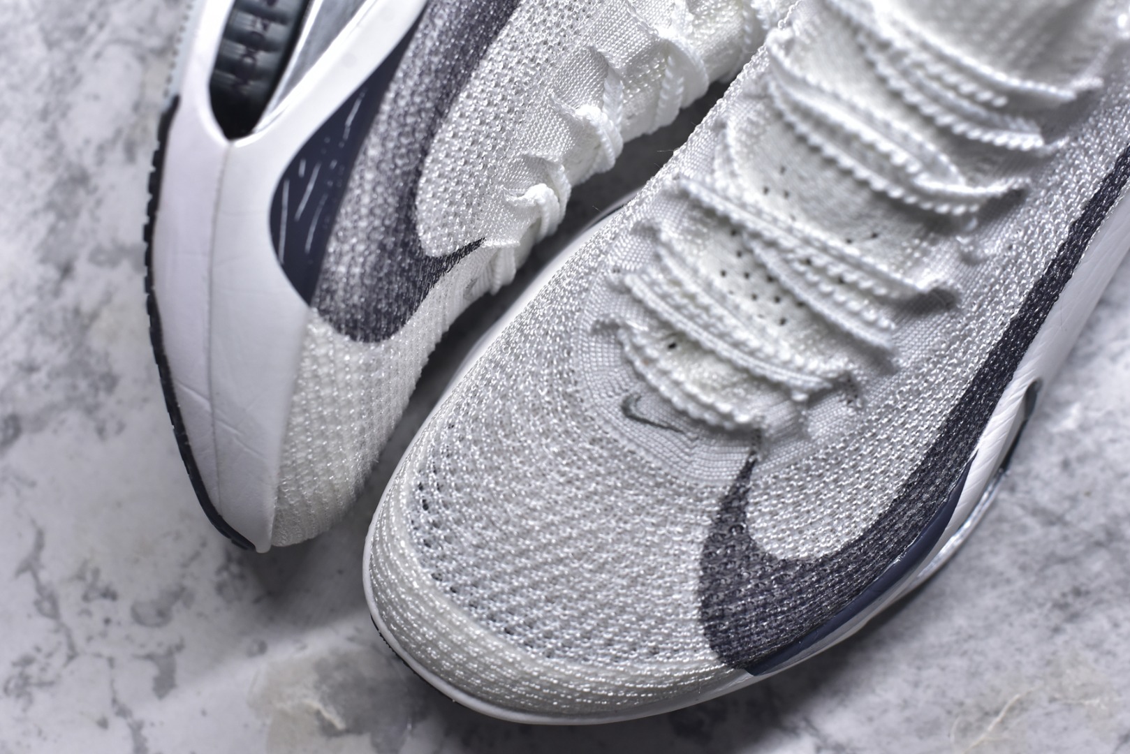 图片[8]-#Nike Zoom VaporFly Next% 3 \”Prototype\” 全新超级马拉松跑鞋 FD8315-102 #鞋款搭载两个Airzoom缓震配置，全掌型碳纤维板，缔造出色推进感；中底ZoomX 泡绵从后跟延伸至鞋头，超强回弹性 尺码：36 36.5 37.5 38 38.5 39 40 40.5 41 42 42.5 43 44 44.5 45 46-选品中心