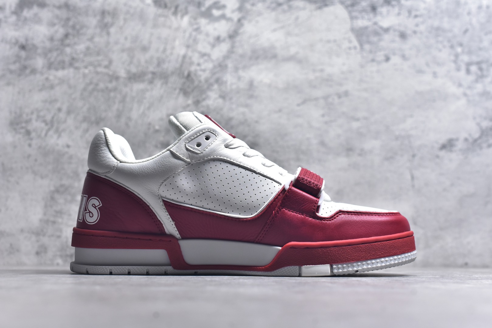 图片[3]-#AM-甄选 碾压市场7××版本 独家𝑻𝒓𝒂𝒊𝒏𝒆𝒓 现货入库💪🏻 救市品质 走量拉新神器 独家高定版最强平替 价格优势碾压市场 救市批次 高端零售 外贸专供 原版购入开发 正确空胶工艺 ZP级全套包装 完美楦型 正确卡色 大底TPU 质感媲美原版 细节与原版一致 注意区分市面通货 比肩高定 尺码：39-46-选品中心