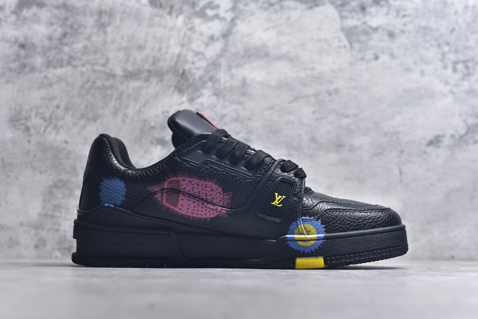 图片[3]-#AM-甄选 碾压市场7××版本 独家𝑻𝒓𝒂𝒊𝒏𝒆𝒓 现货入库💪🏻 救市品质 走量拉新神器 独家高定版最强平替 价格优势碾压市场 救市批次 高端零售 外贸专供 原版购入开发 正确空胶工艺 ZP级全套包装 完美楦型 正确卡色 大底TPU 质感媲美原版 细节与原版一致 注意区分市面通货 比肩高定 尺码：35-46-选品中心