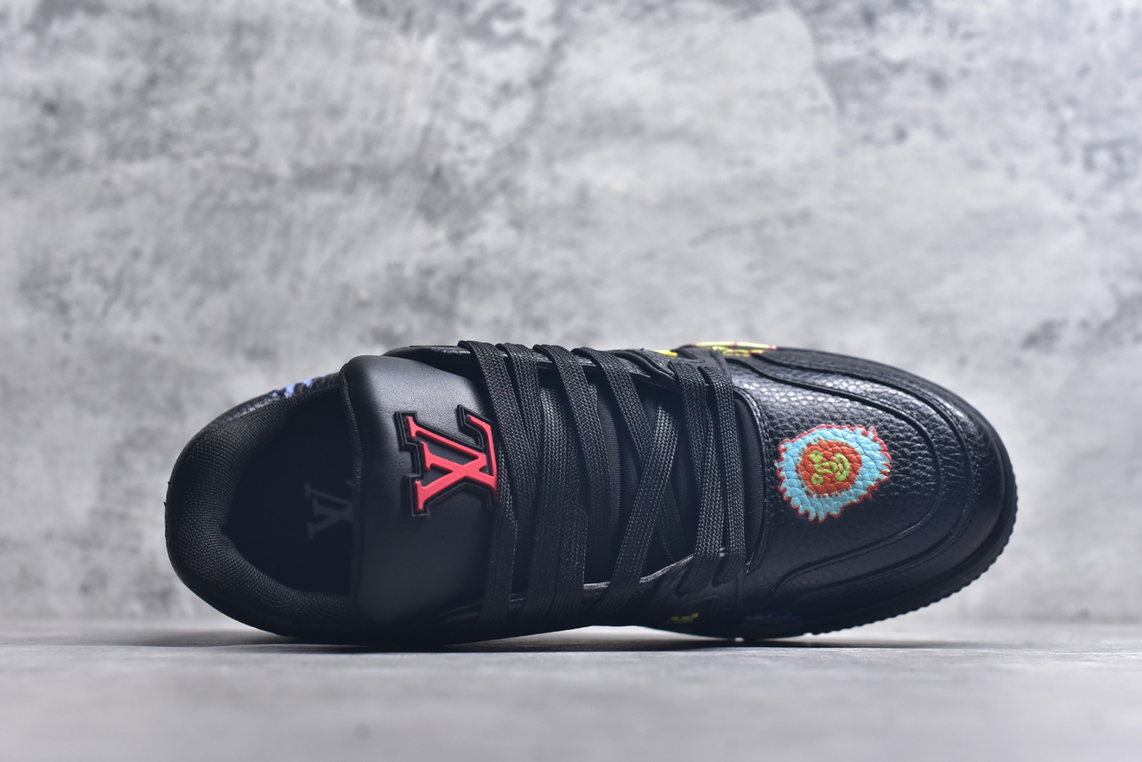 图片[4]-#AM-甄选 碾压市场7××版本 独家𝑻𝒓𝒂𝒊𝒏𝒆𝒓 现货入库💪🏻 救市品质 走量拉新神器 独家高定版最强平替 价格优势碾压市场 救市批次 高端零售 外贸专供 原版购入开发 正确空胶工艺 ZP级全套包装 完美楦型 正确卡色 大底TPU 质感媲美原版 细节与原版一致 注意区分市面通货 比肩高定 尺码：35-46-选品中心