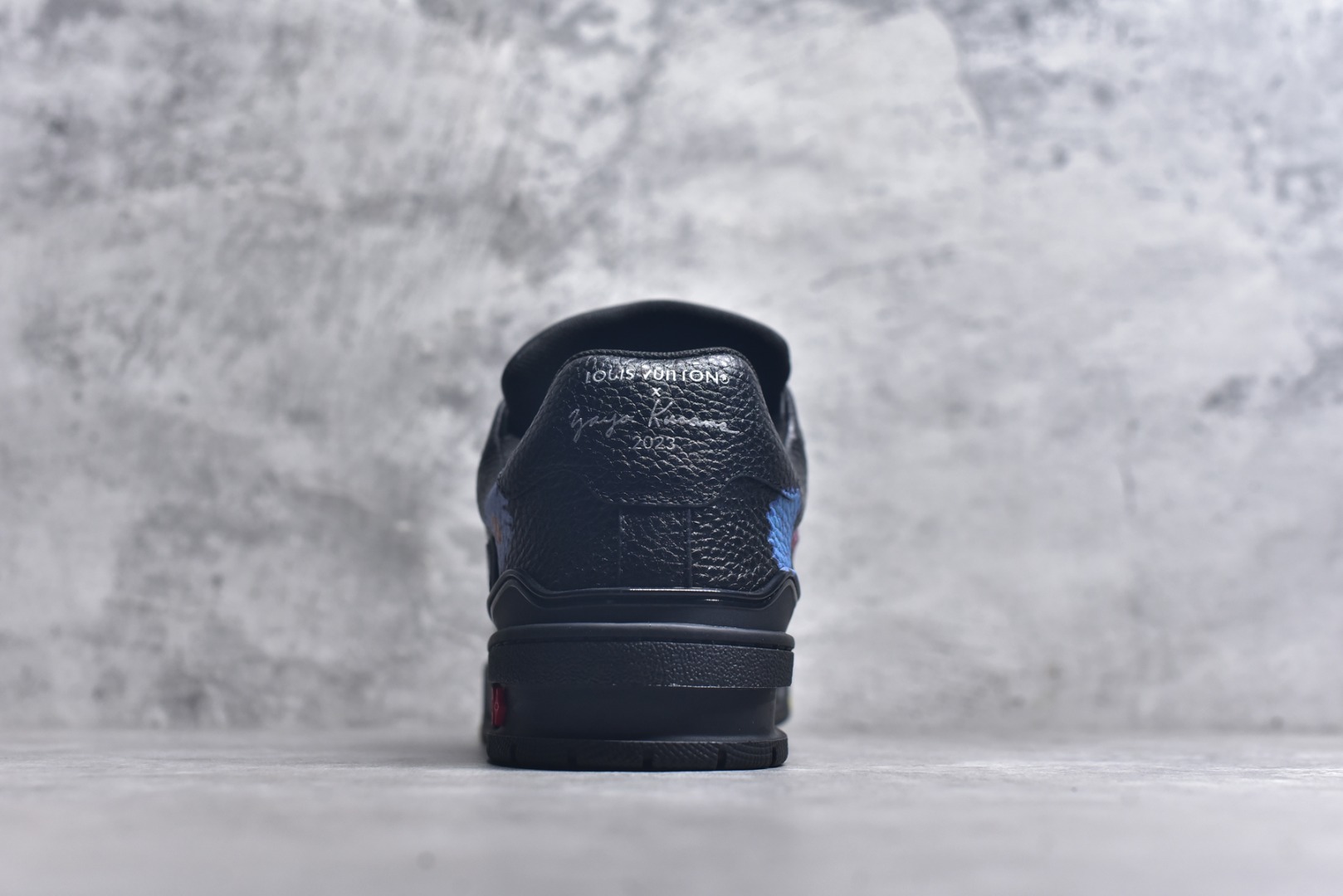 图片[5]-#AM-甄选 碾压市场7××版本 独家𝑻𝒓𝒂𝒊𝒏𝒆𝒓 现货入库💪🏻 救市品质 走量拉新神器 独家高定版最强平替 价格优势碾压市场 救市批次 高端零售 外贸专供 原版购入开发 正确空胶工艺 ZP级全套包装 完美楦型 正确卡色 大底TPU 质感媲美原版 细节与原版一致 注意区分市面通货 比肩高定 尺码：35-46-选品中心