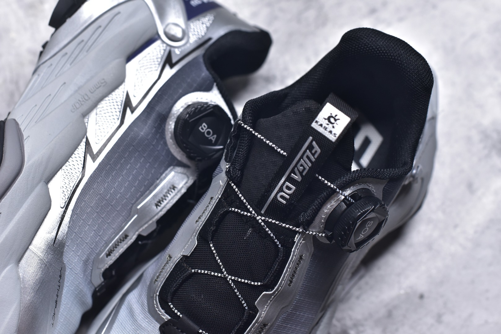 图片[9]-#凯乐石 KAILAS FUGA DU BOA 大坡王轻越野徒步 网布TPU减震防滑透气支撑回弹 低帮 超强抓地力登山跑步鞋 KAILAS凯乐石品牌是全球三大全系攀登品牌之一，于2003年创立于中国广州，致力于为有攀登梦想的户外运动员及爱好者，研发制造功能性专业装备，满足他们在极限环境下安全舒适的需求，凯乐石专注于科技面料的开发及专业功能设计，产品线覆盖登山、攀岩、徒步、越野跑山、露营、旅行等多项户外运动，通过运动员的测试反馈，不断进化迭代，产品荣获国内外大奖71座，发明专利21个，更突破性的自主研发攀登器械，打造出中国的攀登硬实力。实拍调校N版已经零色差零失真 百分百还原实物色彩所见即所得 不存在货不对板色差等低级问题 选购参考实物拍摄 不混卖不参货 只用心做好货严格选品 承诺混一赔十 尺码：36 36.5 37.5 38 38.5 39 40 40.5 41 42 42.5 43 44 44.5 45-选品中心