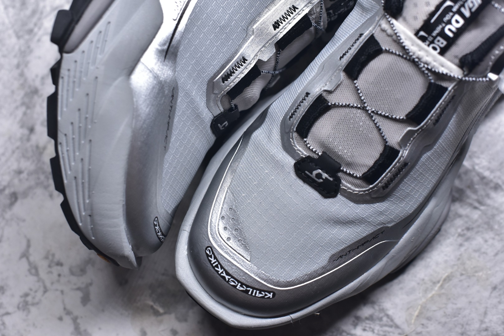 图片[8]-#凯乐石 KAILAS FUGA DU BOA 大坡王轻越野徒步 网布TPU减震防滑透气支撑回弹 低帮 超强抓地力登山跑步鞋 KAILAS凯乐石品牌是全球三大全系攀登品牌之一，于2003年创立于中国广州，致力于为有攀登梦想的户外运动员及爱好者，研发制造功能性专业装备，满足他们在极限环境下安全舒适的需求，凯乐石专注于科技面料的开发及专业功能设计，产品线覆盖登山、攀岩、徒步、越野跑山、露营、旅行等多项户外运动，通过运动员的测试反馈，不断进化迭代，产品荣获国内外大奖71座，发明专利21个，更突破性的自主研发攀登器械，打造出中国的攀登硬实力。实拍调校N版已经零色差零失真 百分百还原实物色彩所见即所得 不存在货不对板色差等低级问题 选购参考实物拍摄 不混卖不参货 只用心做好货严格选品 承诺混一赔十 尺码：36 36.5 37.5 38 38.5 39 40 40.5 41 42 42.5 43 44 44.5 45-选品中心