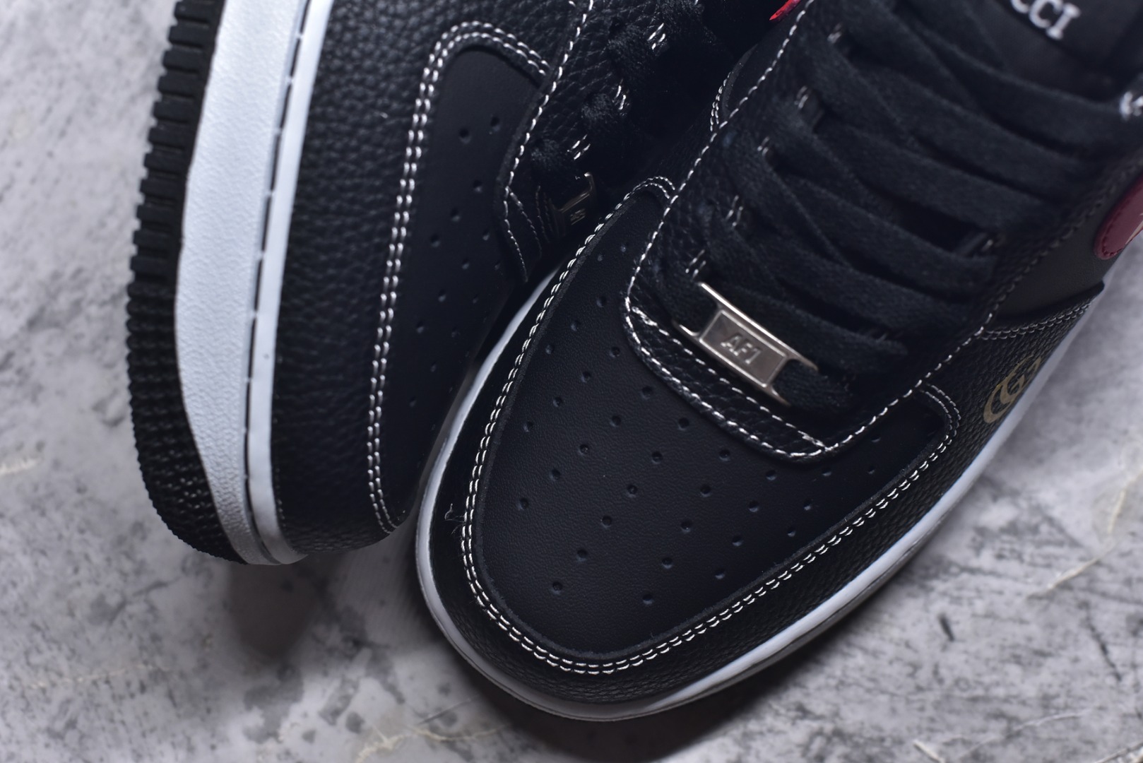 图片[8]-#Nike Air Force 1\’07 Low 古驰联名 黑红勾 空军一号低帮休闲板鞋 AH8462-001 #原楦头原纸板 原装鞋盒 定制五金配件 内置全掌气垫 原厂鞋底 尺码：36 36.5 37.5 38 38.5 39 40 40.5 41 42 42.5 43 44 44.5 45 9.D4-选品中心