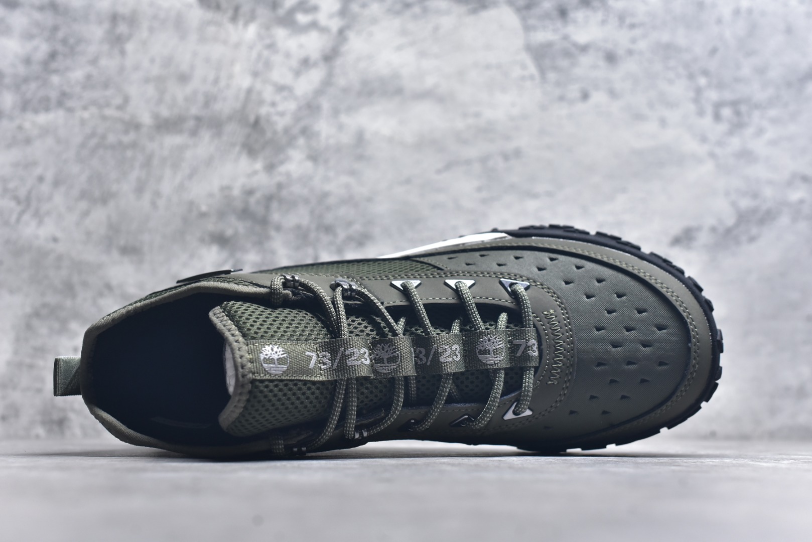 图片[4]-#Timberland添柏岚/天伯伦户外高帮休闲大黄靴系列 广东大厂品质 原盒原包装 24ss新款 时尚潮流搭配 面料采用意大利🇮🇹顶级磨砂细纹牛皮 搭配防臭防腐真皮乳胶鞋垫 大底到五金都是代工厂原材料制作 同原版固特异永不开胶工艺 好货不杀猪 首单质量严格把控 全网独家首发 品质毋庸置疑 全套官网统一包装 给您完美的穿着体验 质量考究耐穿 型男必备 专治不帅 高品质脚感一流 今年冬季防寒户外专用 日常随意搭配 货号：TB 0A5VCV A58 尺码：40-46-选品中心