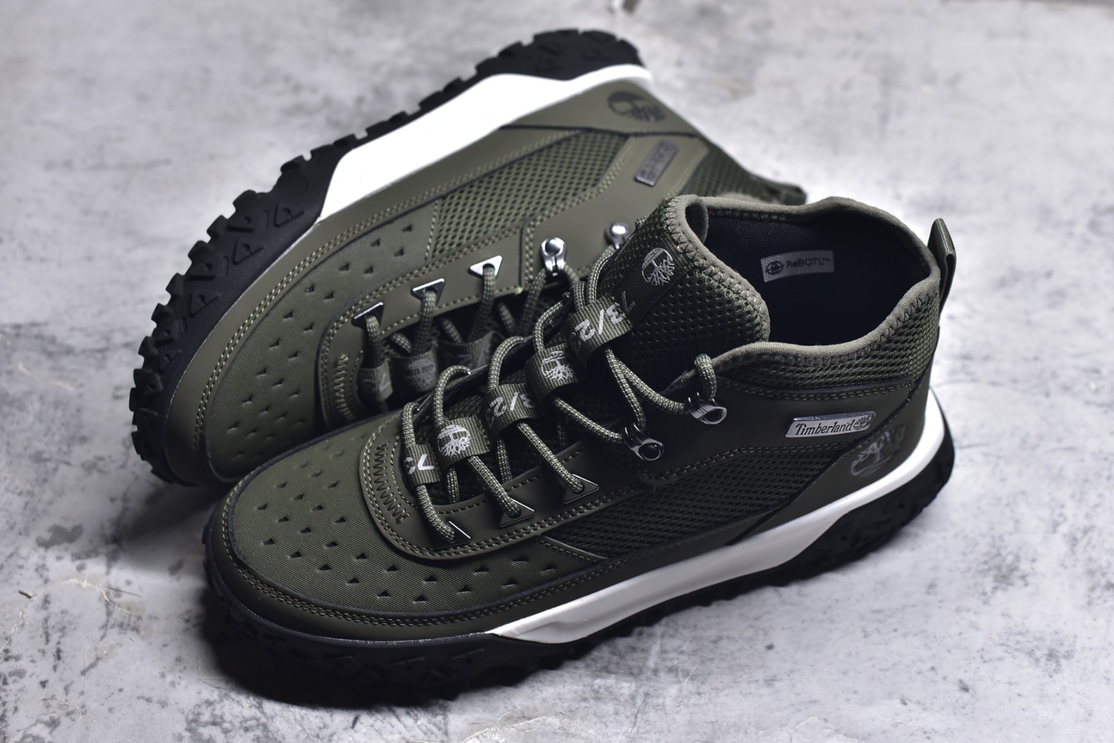 图片[7]-#Timberland添柏岚/天伯伦户外高帮休闲大黄靴系列 广东大厂品质 原盒原包装 24ss新款 时尚潮流搭配 面料采用意大利🇮🇹顶级磨砂细纹牛皮 搭配防臭防腐真皮乳胶鞋垫 大底到五金都是代工厂原材料制作 同原版固特异永不开胶工艺 好货不杀猪 首单质量严格把控 全网独家首发 品质毋庸置疑 全套官网统一包装 给您完美的穿着体验 质量考究耐穿 型男必备 专治不帅 高品质脚感一流 今年冬季防寒户外专用 日常随意搭配 货号：TB 0A5VCV A58 尺码：40-46-选品中心