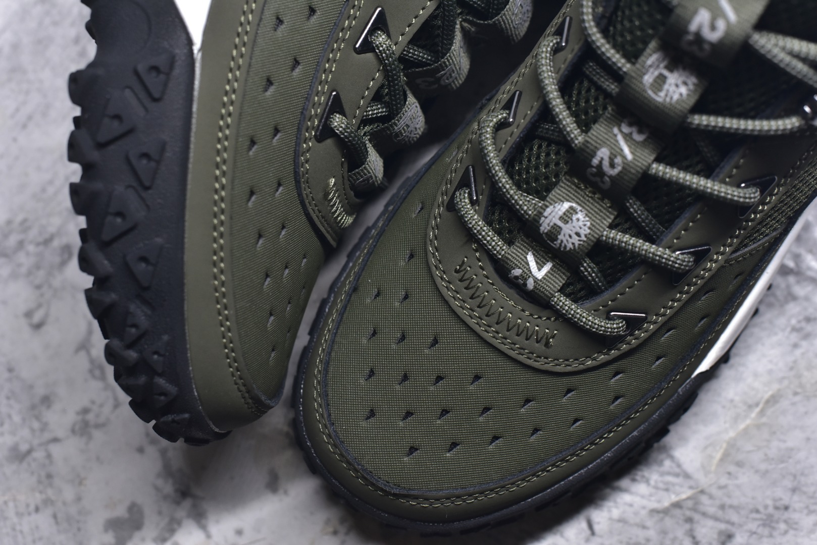 图片[8]-#Timberland添柏岚/天伯伦户外高帮休闲大黄靴系列 广东大厂品质 原盒原包装 24ss新款 时尚潮流搭配 面料采用意大利🇮🇹顶级磨砂细纹牛皮 搭配防臭防腐真皮乳胶鞋垫 大底到五金都是代工厂原材料制作 同原版固特异永不开胶工艺 好货不杀猪 首单质量严格把控 全网独家首发 品质毋庸置疑 全套官网统一包装 给您完美的穿着体验 质量考究耐穿 型男必备 专治不帅 高品质脚感一流 今年冬季防寒户外专用 日常随意搭配 货号：TB 0A5VCV A58 尺码：40-46-选品中心