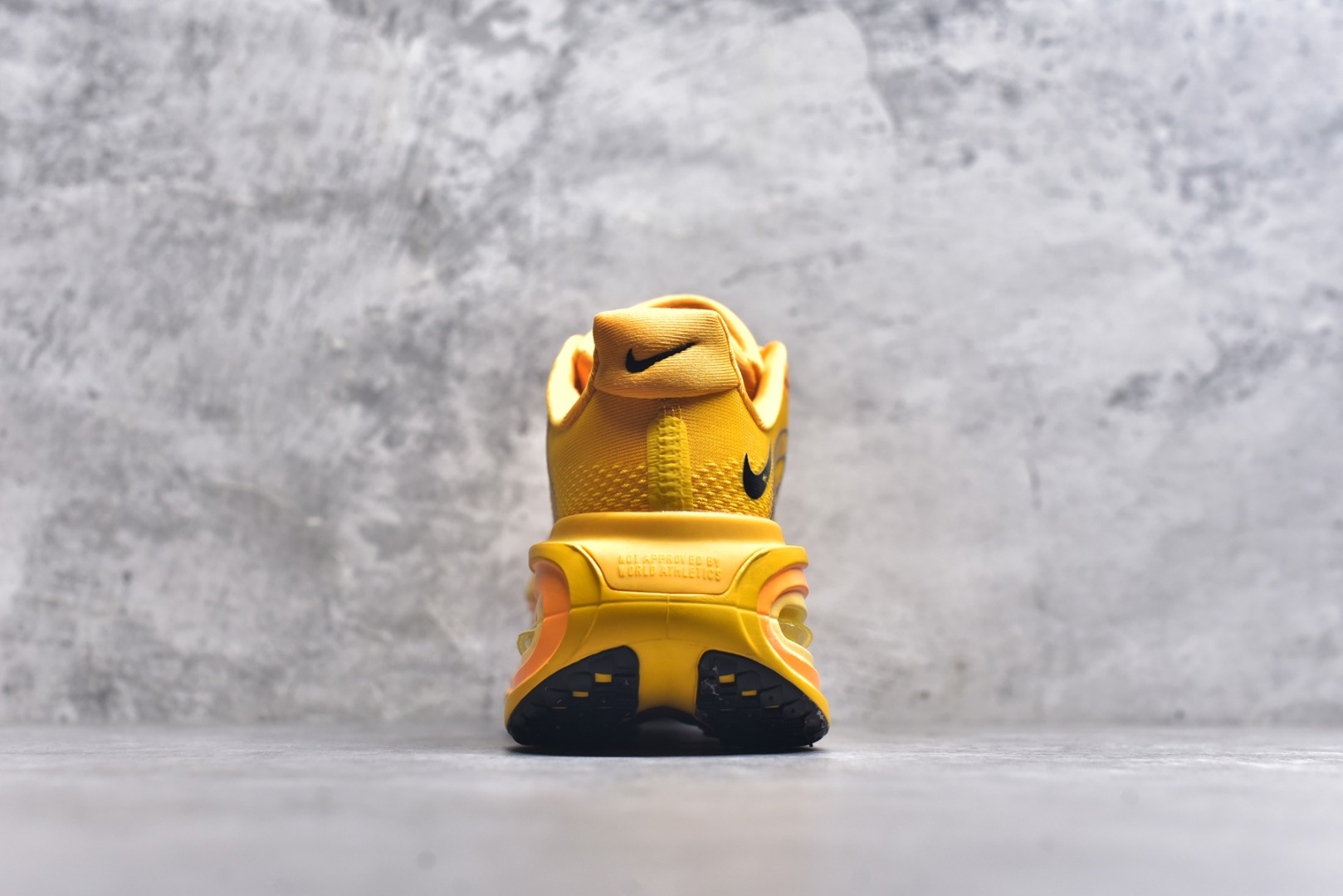 图片[5]-#Nike ZOOM PREMIUM 耐克 飞马 舒适减震防滑 低帮跑步鞋全掌ReactX泡绵中底 前掌和后跟还配备了Air Zoom气垫单元 据说跑起来更快更舒适哦 这次最大的升级点 首次引入了ReactX泡绵 货号：FN8453 017 尺码：36-45-选品中心