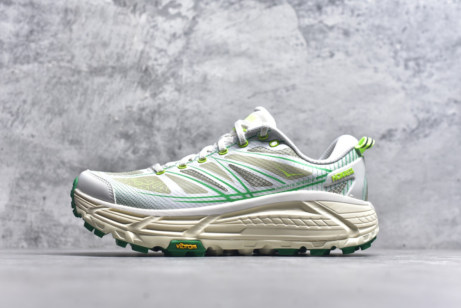 #Hoka One One Mafate Speed 2 玛法特二代 低帮厚底轻量户外运动鞋 同源原厂eVent机能透气针织鞋面 原装轻量化材料Fresh Foam超轻量中底 全部用料过3C认证 滚动平衡科技减少33%能量消耗 货号：1126851/WTFR 尺码：36 36.5 37 38 38.5 39 40 40.5 41 42 42.5 43 44 45-选品中心